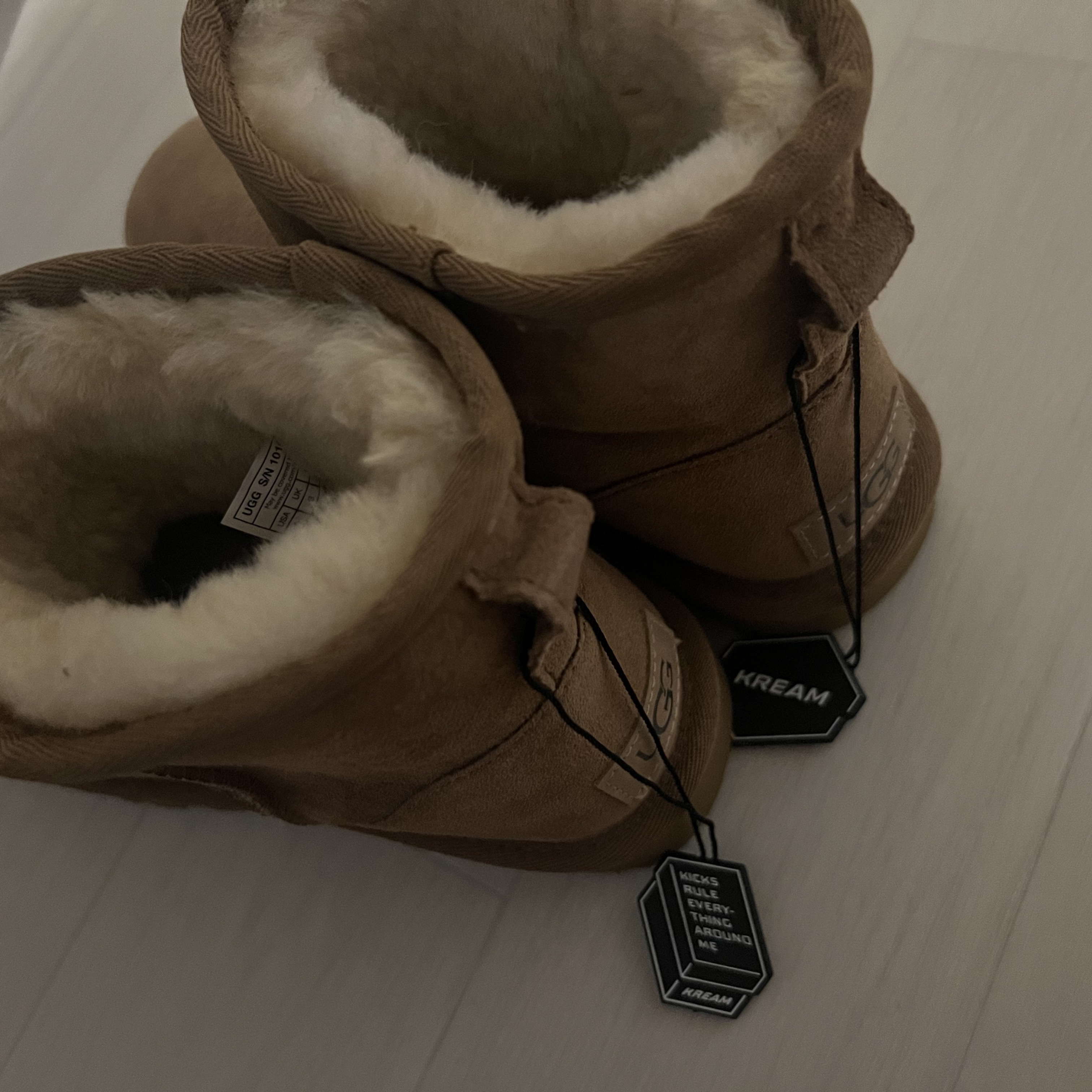 (W) UGG Classic Mini II Boots Chestnut 착용 스타일 - 2