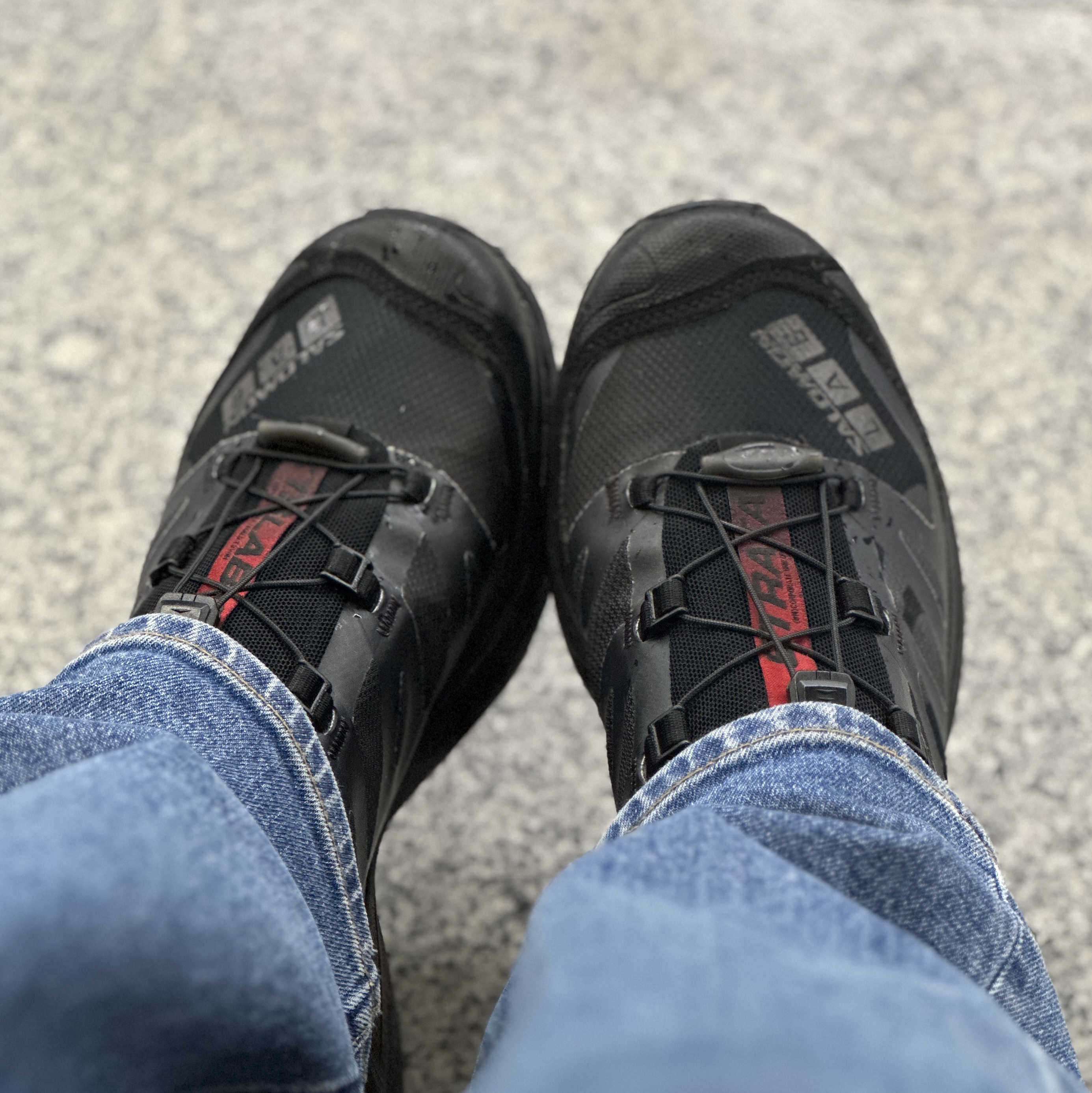 Salomon x Slam Jam XT-4 Black Magnet Goji Berry 착용 스타일