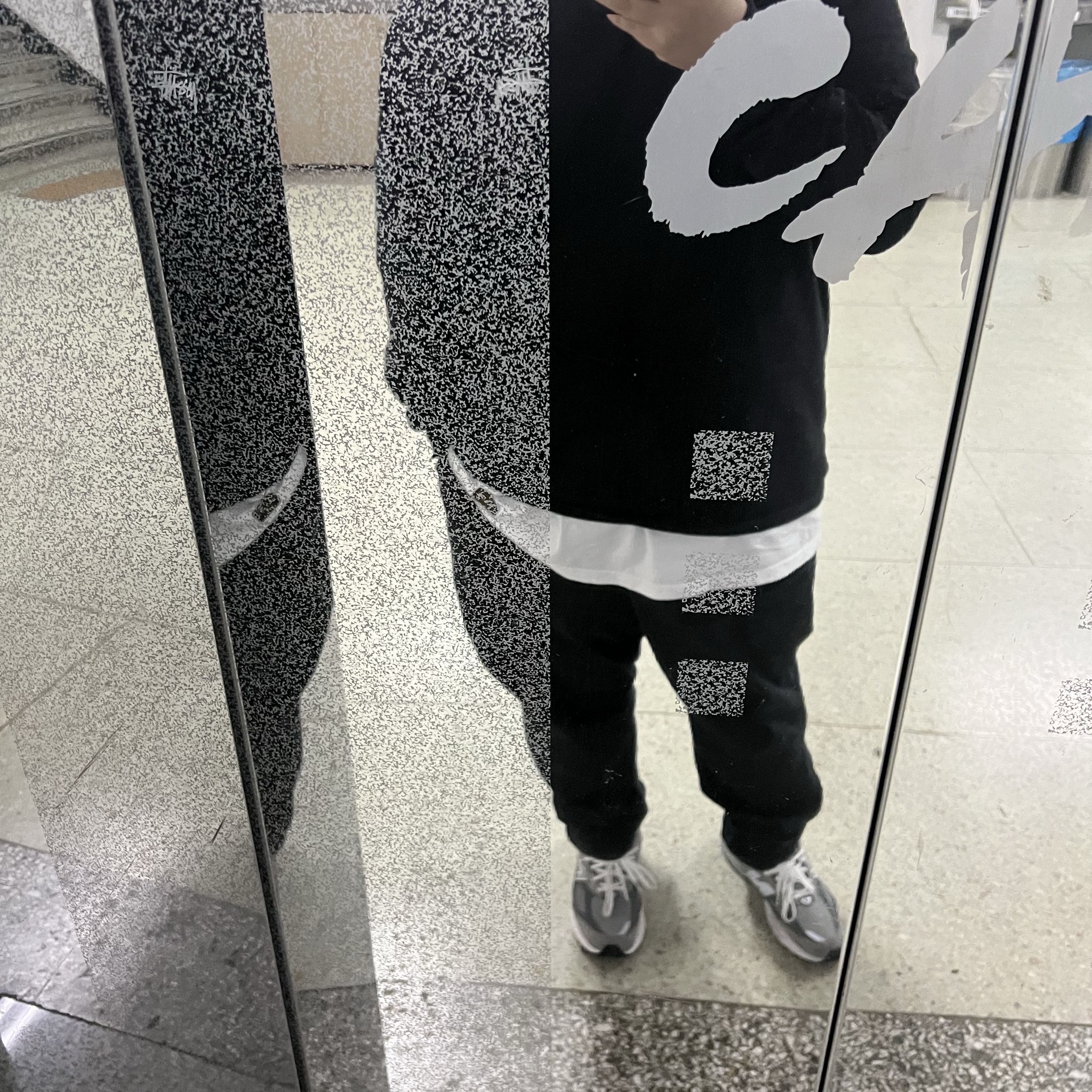 Stussy Basic Stussy LS T-Shirt Black 2023 착용 스타일