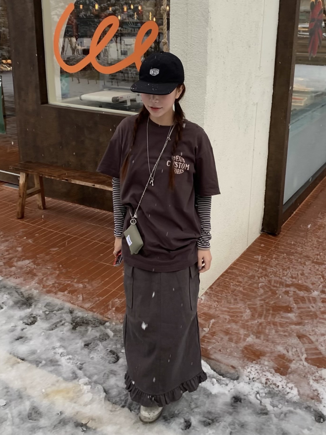 (W) UGG Drizlita Clear Boot Natural, Deus Ex Machina Stowaway Cap Clover Green 착용 스타일