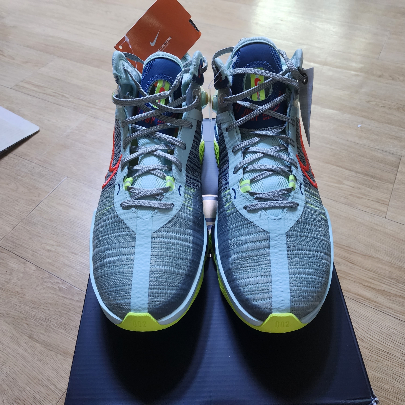 Nike Air Zoom GT Jump 2 Mica Green Bright Crimson 착용 스타일 - 2