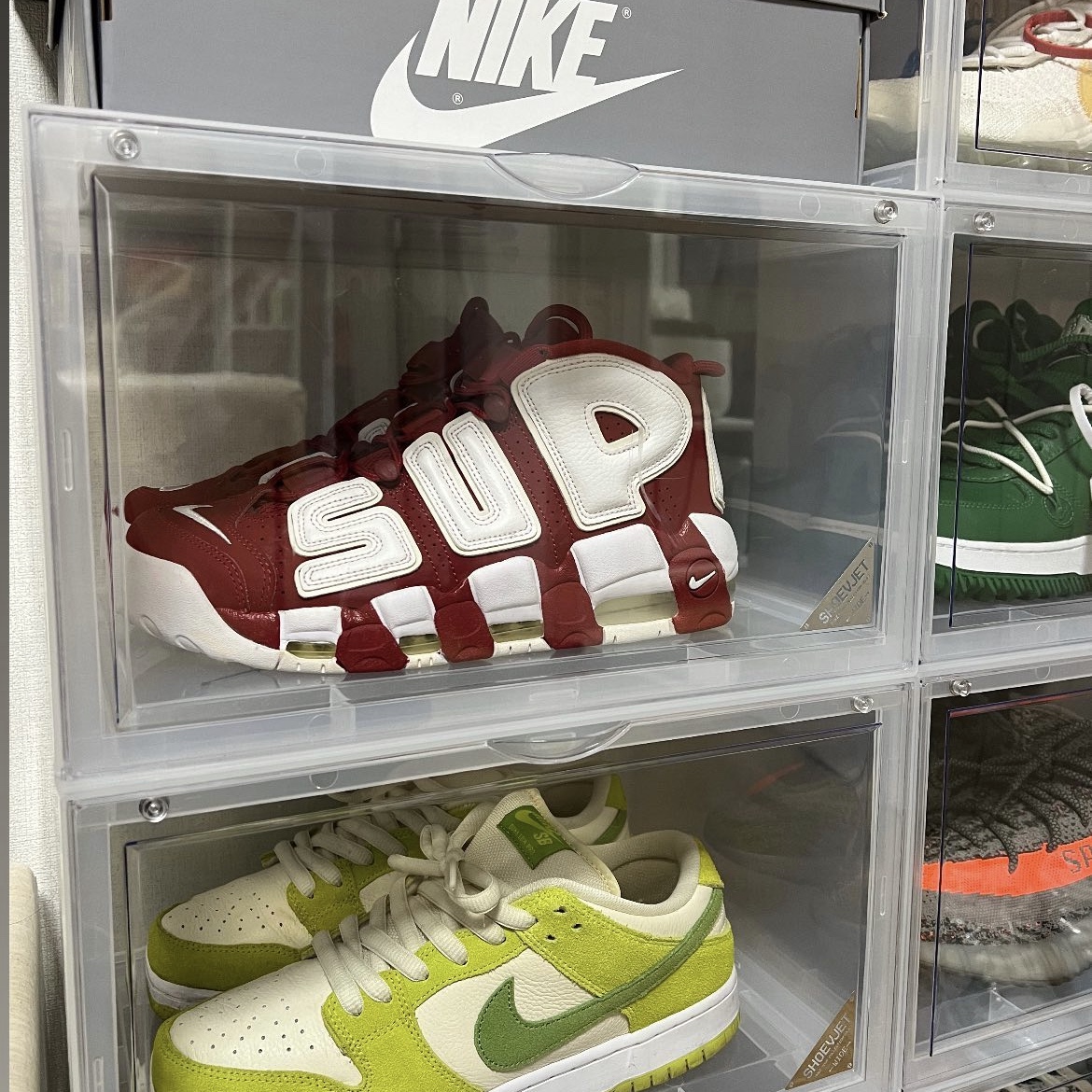 Nike x Supreme Air More Uptempo Suptempo Red 착용 스타일