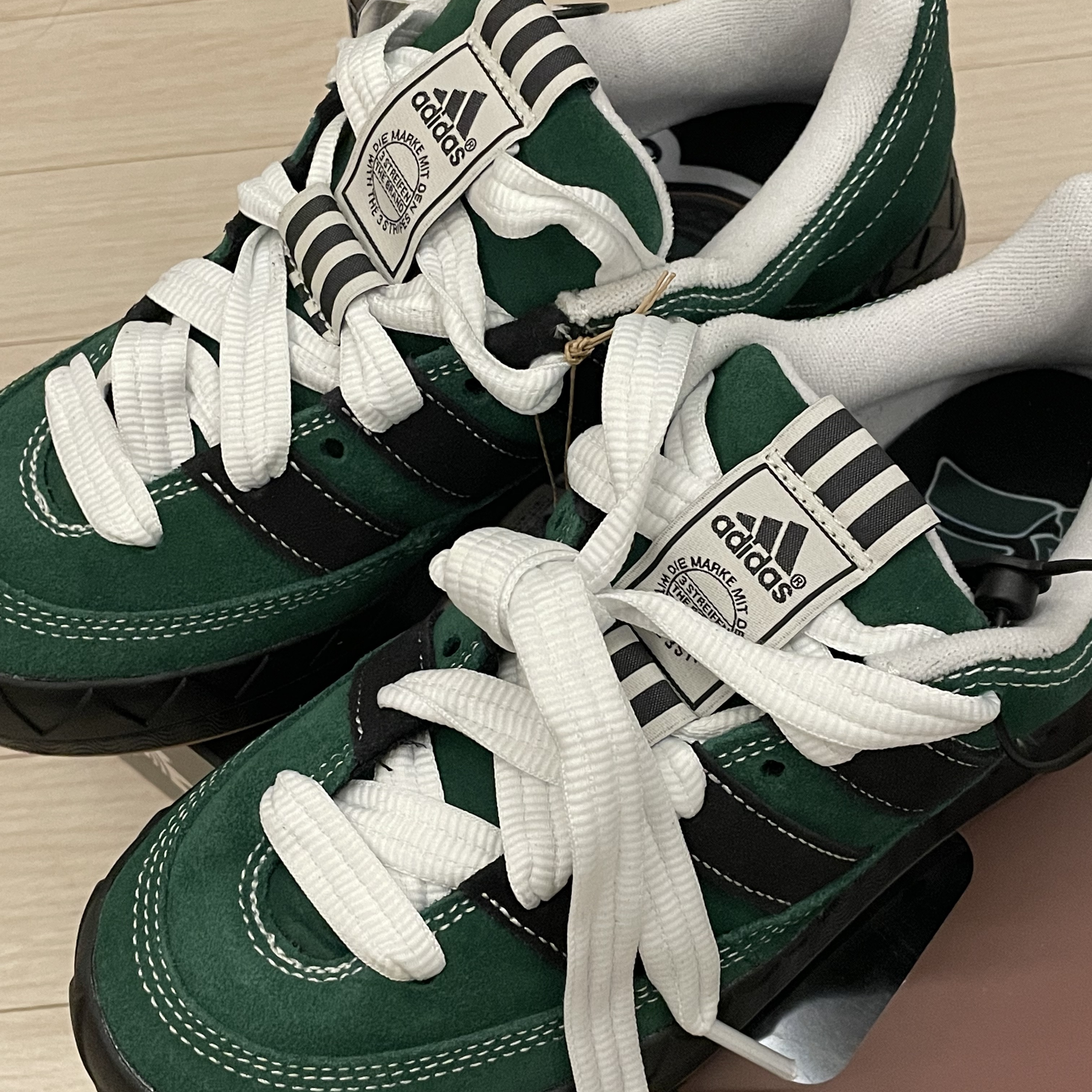Adidas x YNuK Adimatic Dark Green Core Black 착용 스타일