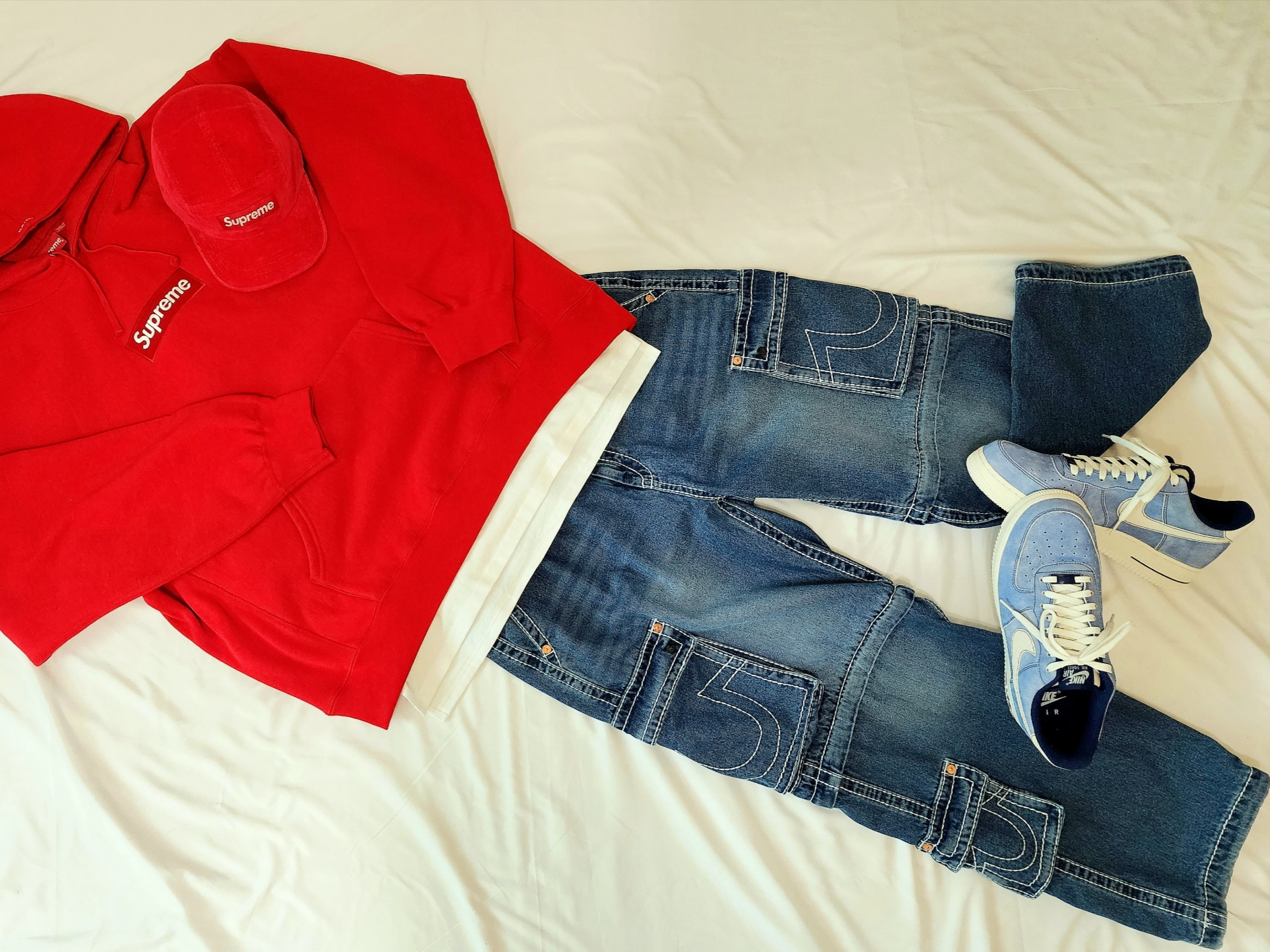Supreme Box Logo Hooded Sweatshirt Red - 23FW, Supreme Corduroy Camp Cap Red - 23FW μ°©μ© μ€νμΌ - 1