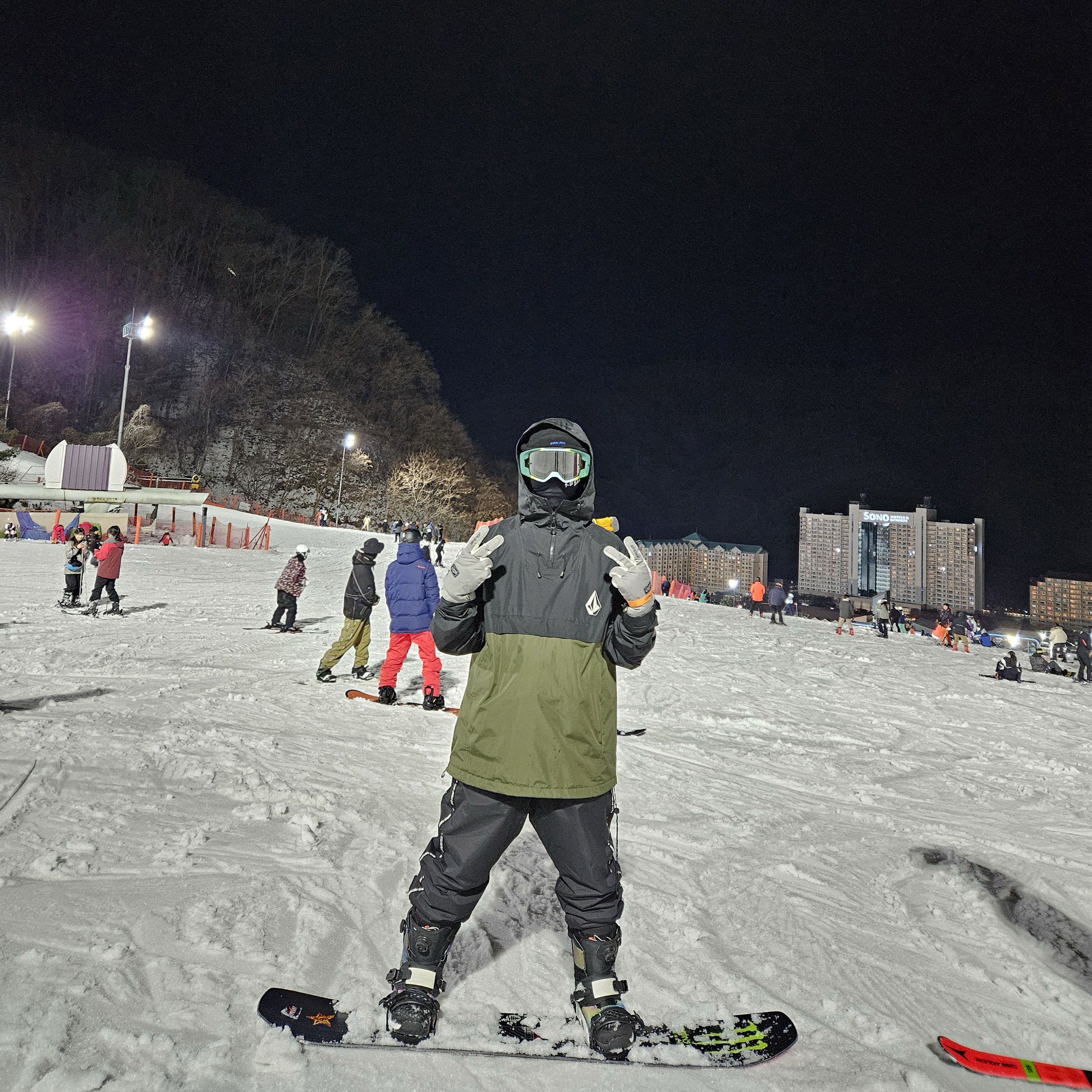 Supreme x Honda x Fox Racing Vue Goggle Moss - 19FW 착용 스타일 - 2