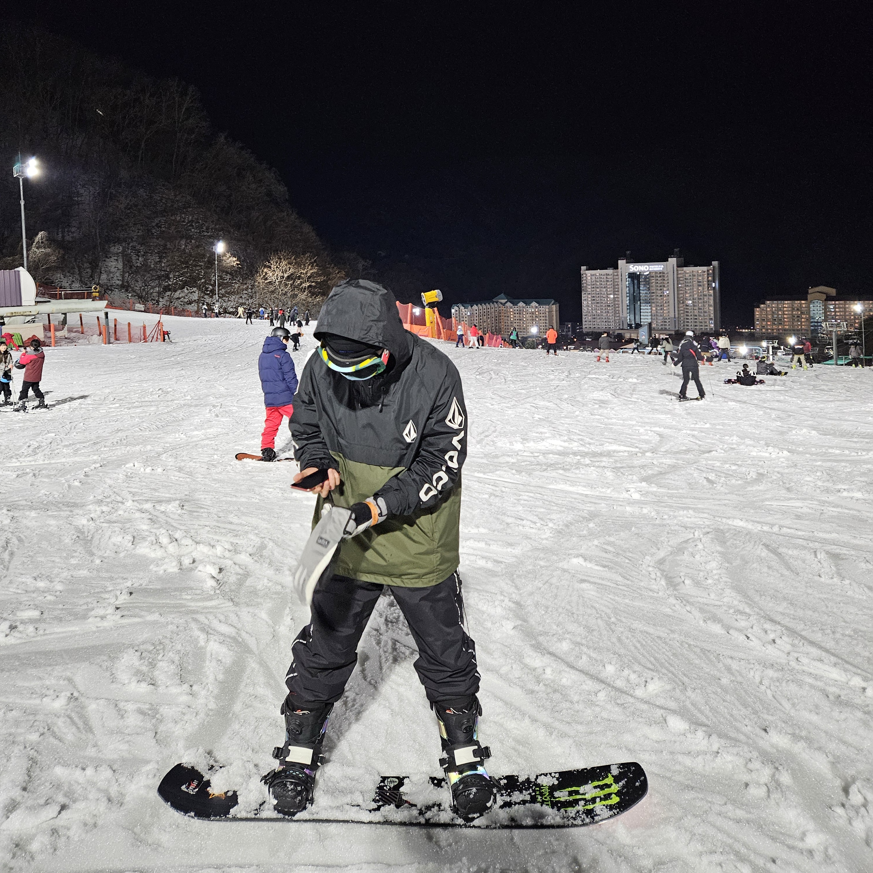 Supreme x Honda x Fox Racing Vue Goggle Moss - 19FW 착용 스타일 - 9