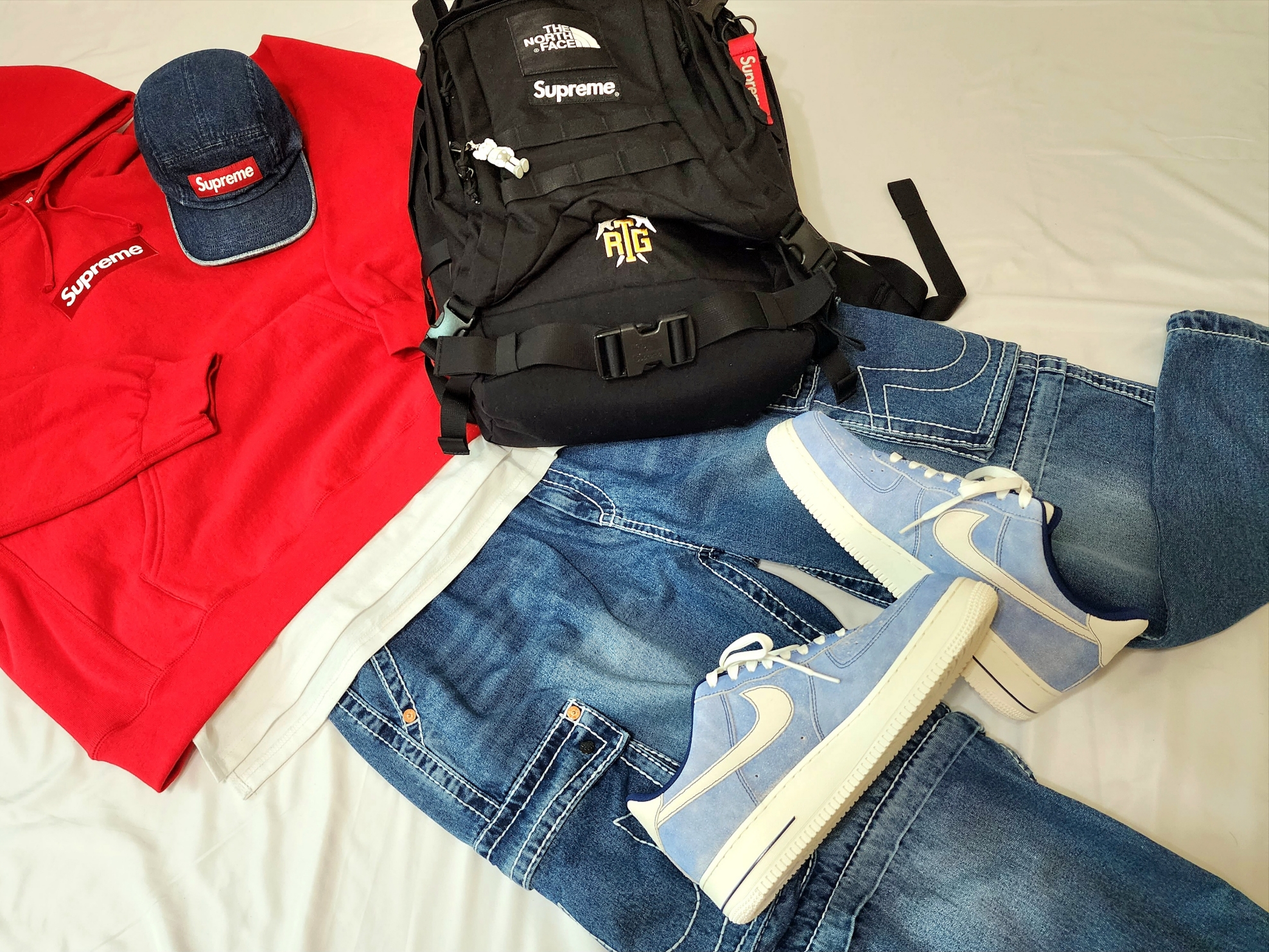 Supreme Box Logo Hooded Sweatshirt Red - 23FW, Supreme Corduroy Camp Cap Red - 23FW μ°©μ© μ€νμΌ - 5