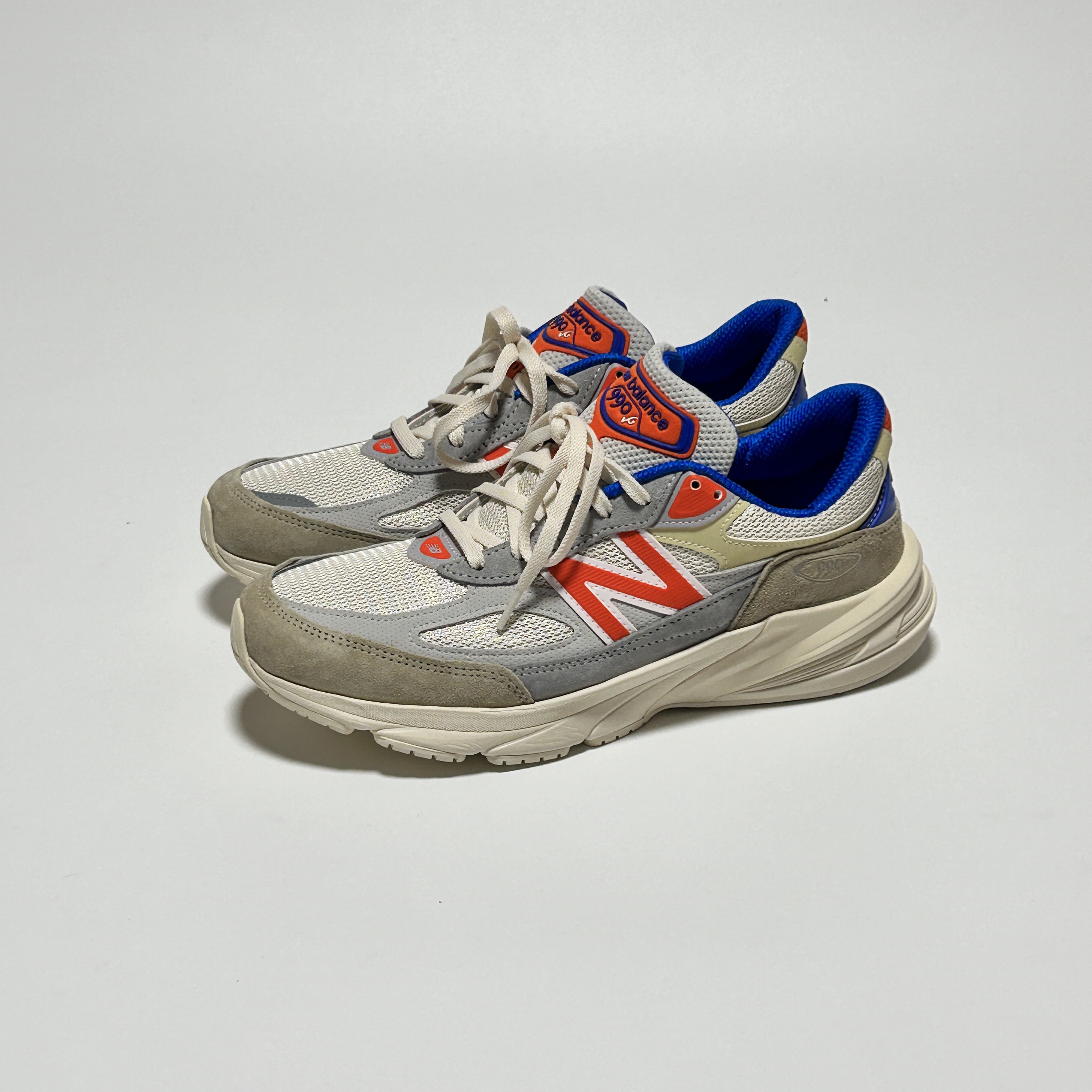 New Balance x Kith x Madison Square Garden 990v6 Made in USA Angora Royal Blue 착용 스타일