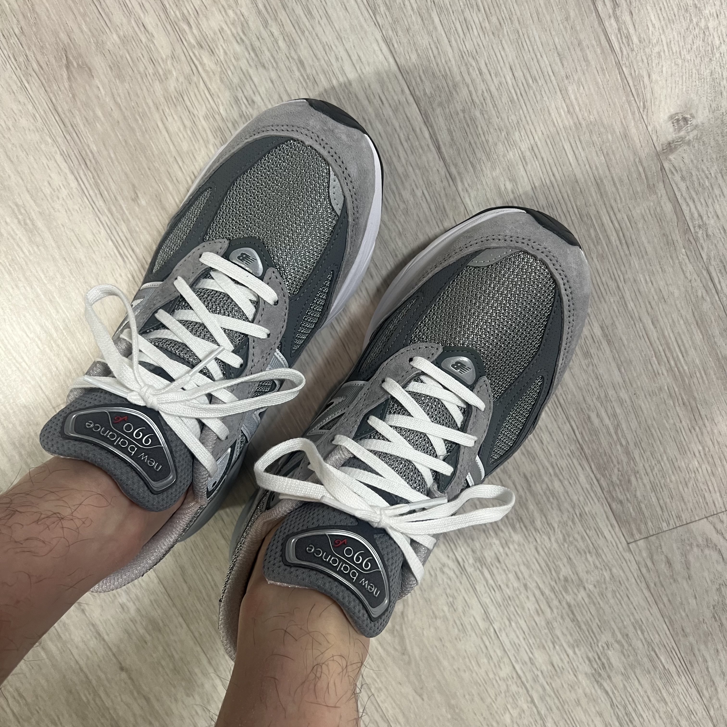 New Balance 990v6 Made in USA Grey - D Standard 착용 스타일 - 2