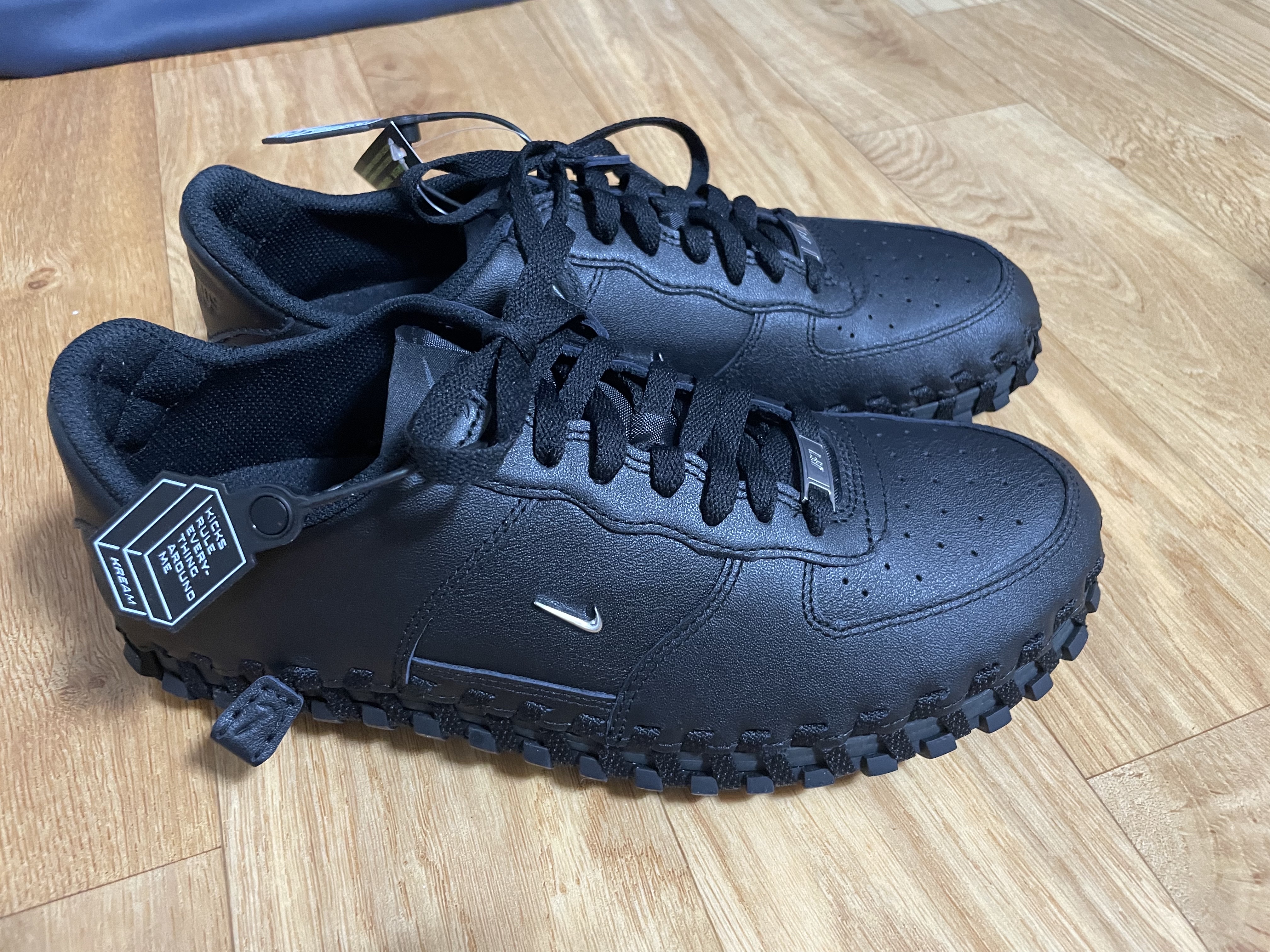 Nike x Jacquemus J Force 1 Low LX SP Black 착용 스타일