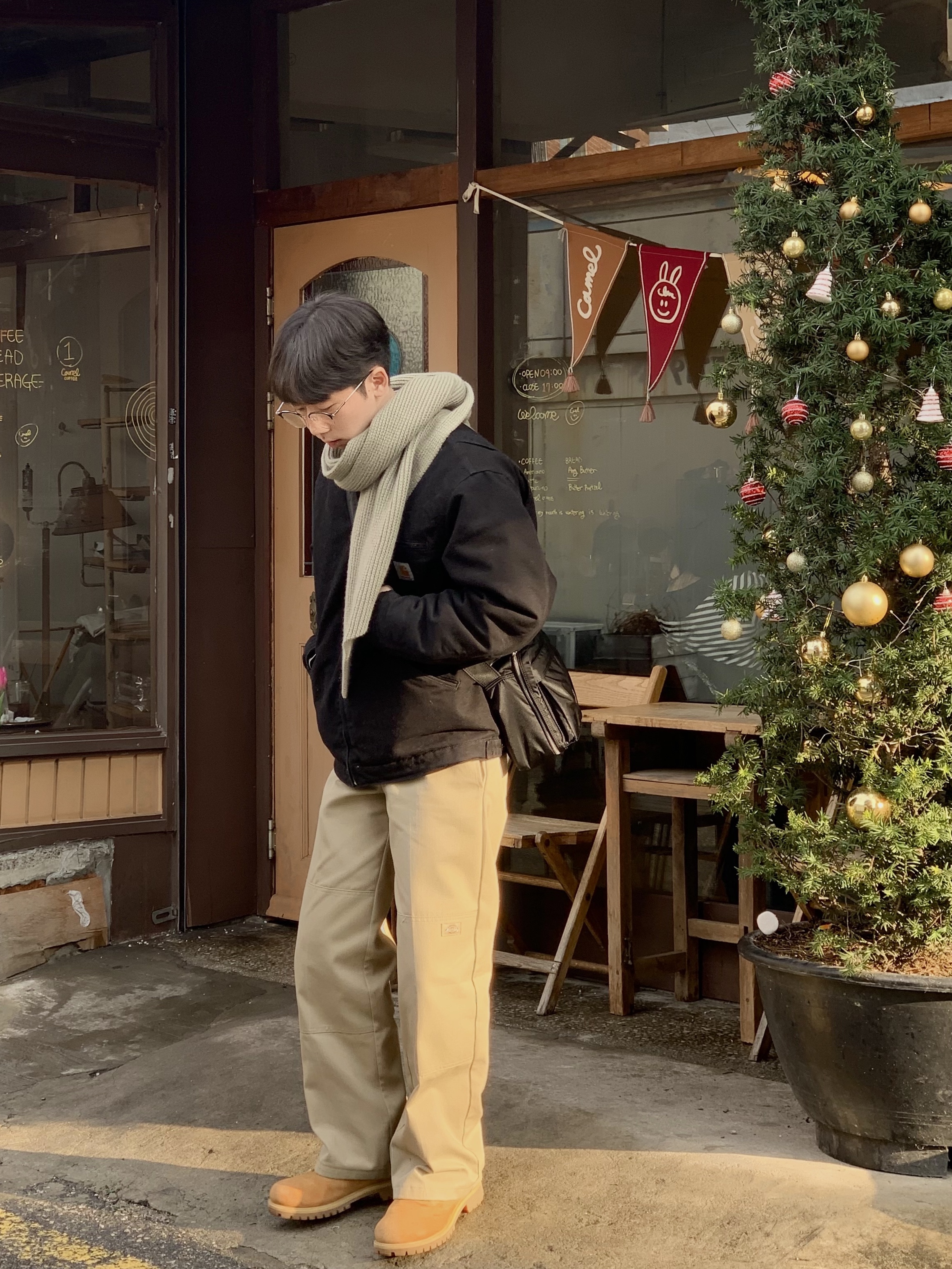 Porter Tanker Shoulder Bag L Black, Timberland Premium 6 inch Waterproof Boot Wheat Nubuck - Wide 착용 스타일 - 2