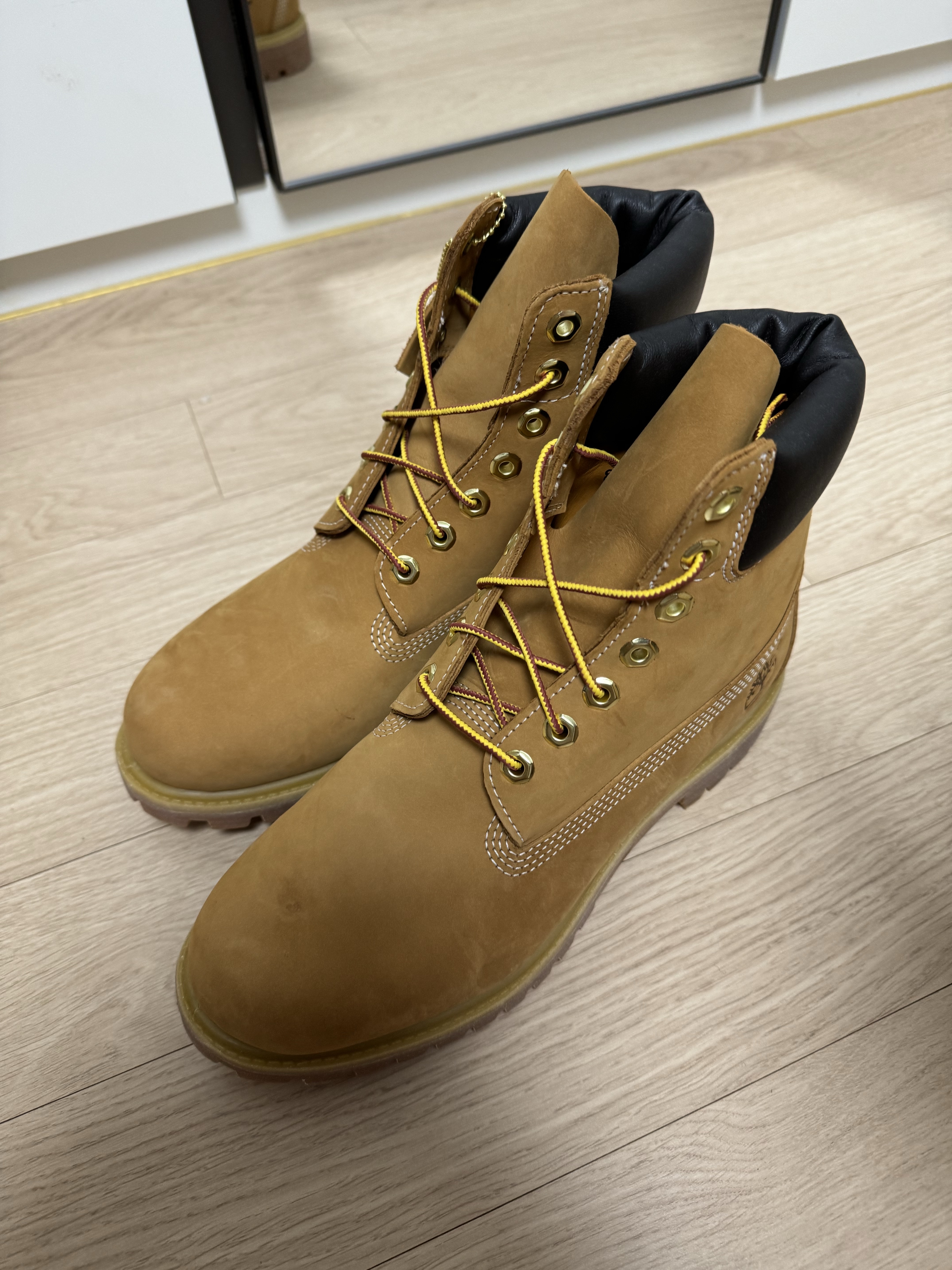 Timberland Premium 6 inch Waterproof Boot Wheat Nubuck - Wide 착용 스타일