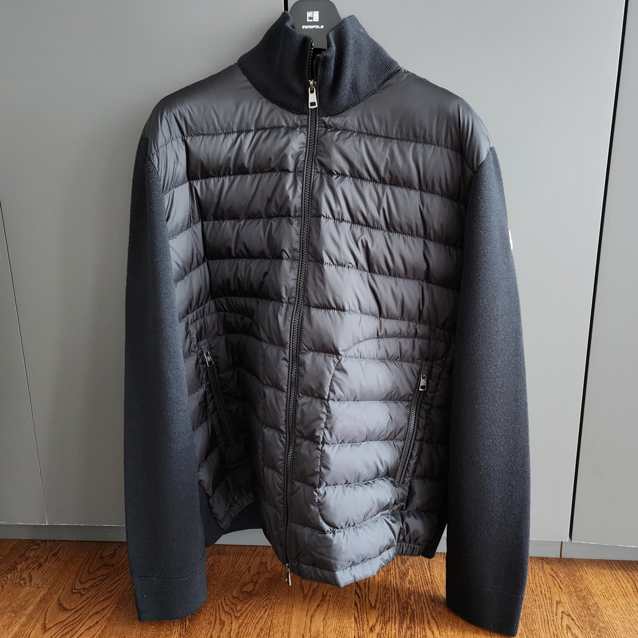 Moncler Padded Wool Cardigan Black - 23FW 착용 스타일
