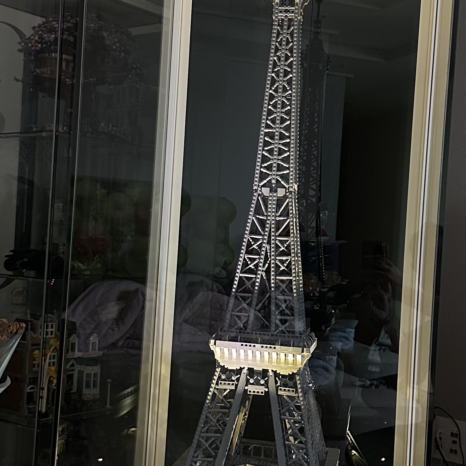 Lego The Eiffel Tower 착용 스타일 - 6