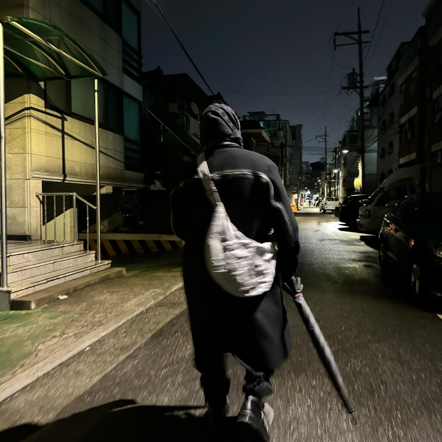 Dr. Martens x Rick Owens 1460 RO Leather Lace Up Platform Boots Black Lunar, Stussy SS Link Leather Gloves Black 착용 스타일 - 3
