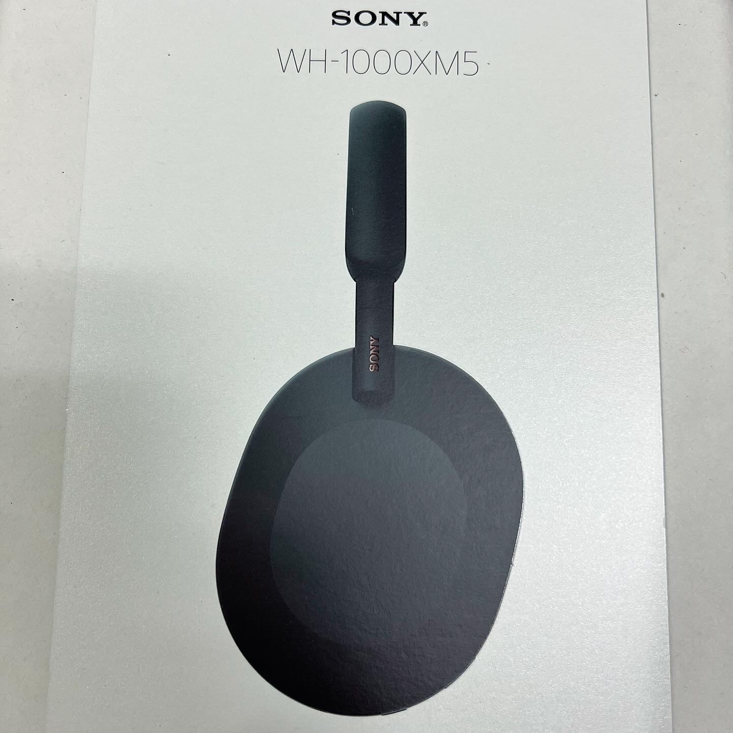 Sony WH-1000XM5 Black (Korean Ver.) 착용 스타일 - 2