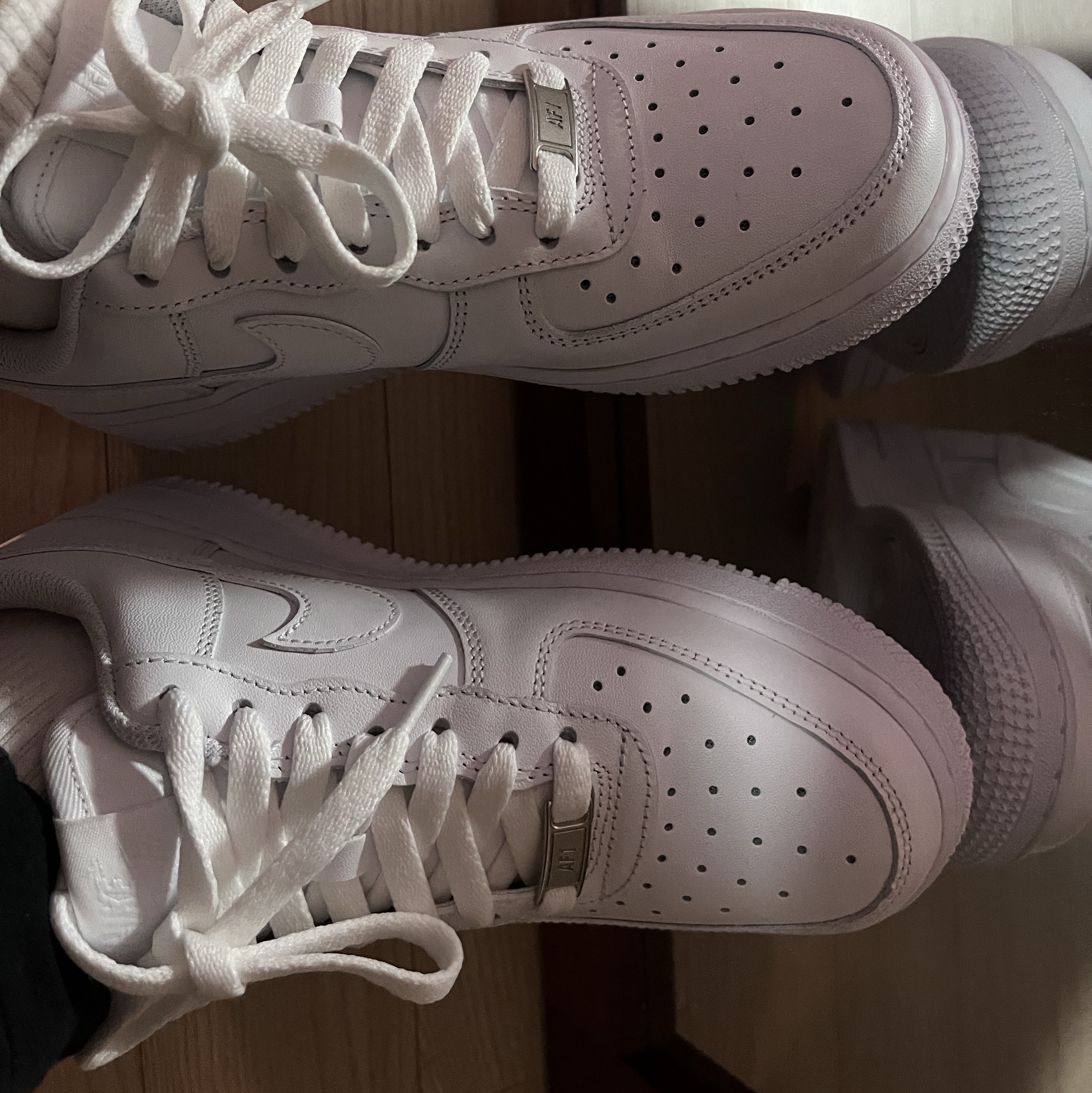 (W) Nike Air Force 1 '07 Low White 착용 스타일