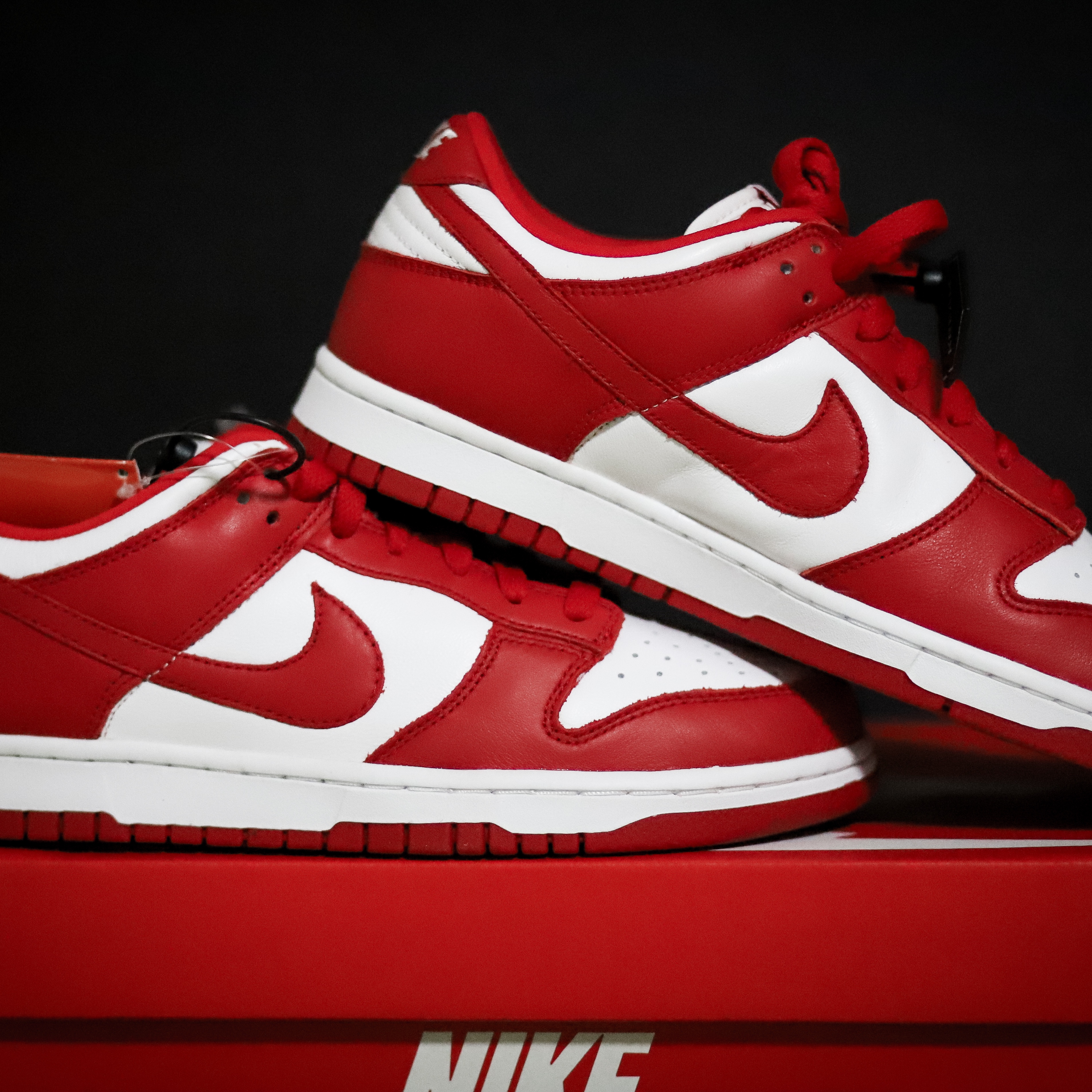 Nike Dunk Low SP White and University Red 2023 착용 스타일 - 1