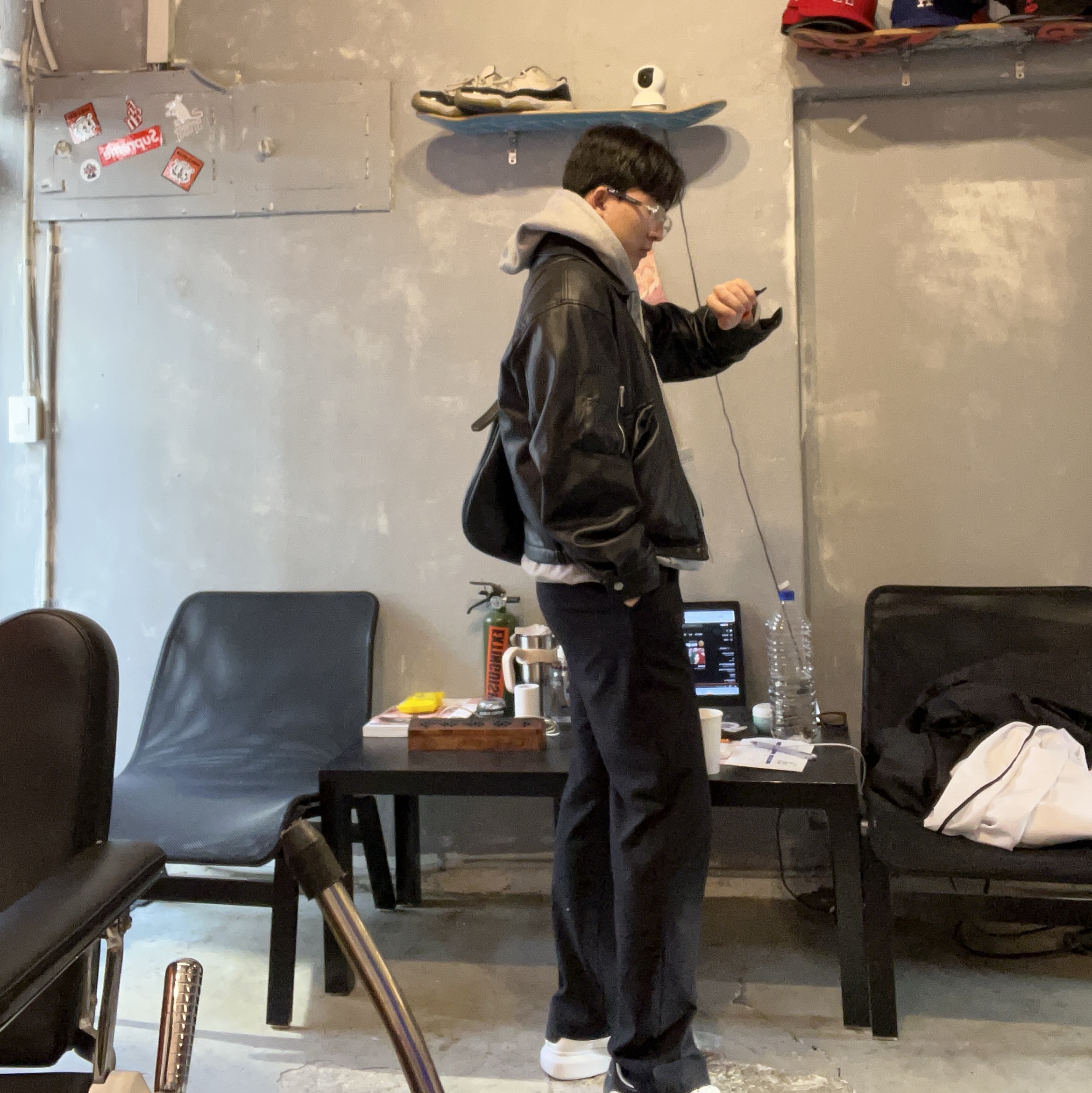 Gentle Monster x Maison Margiela MM011 Clear Black Gradient, Wooyoungmi Back Logo Hoodie Grey - 23FW 착용 스타일