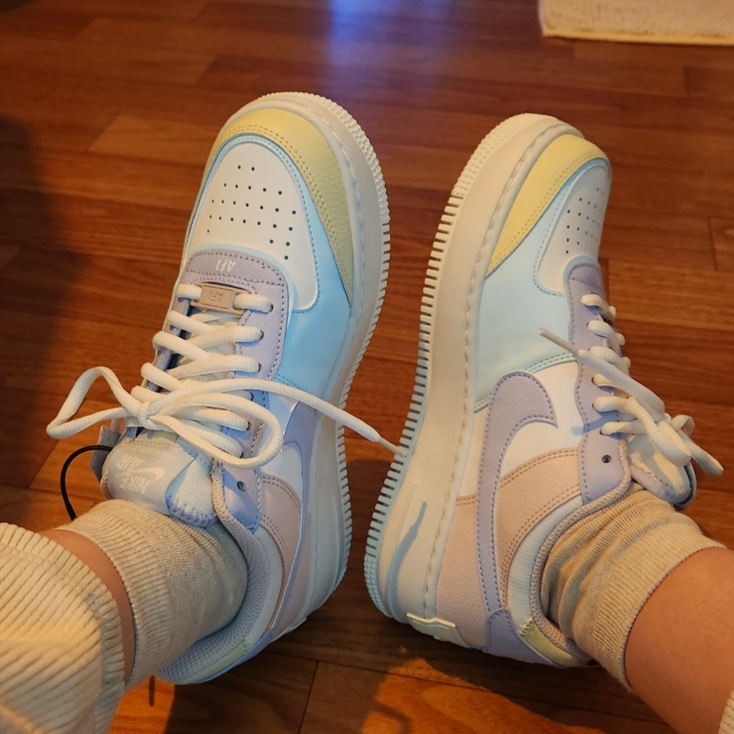 (W) Nike Air Force 1 Shadow Pastel 착용 스타일 - 1