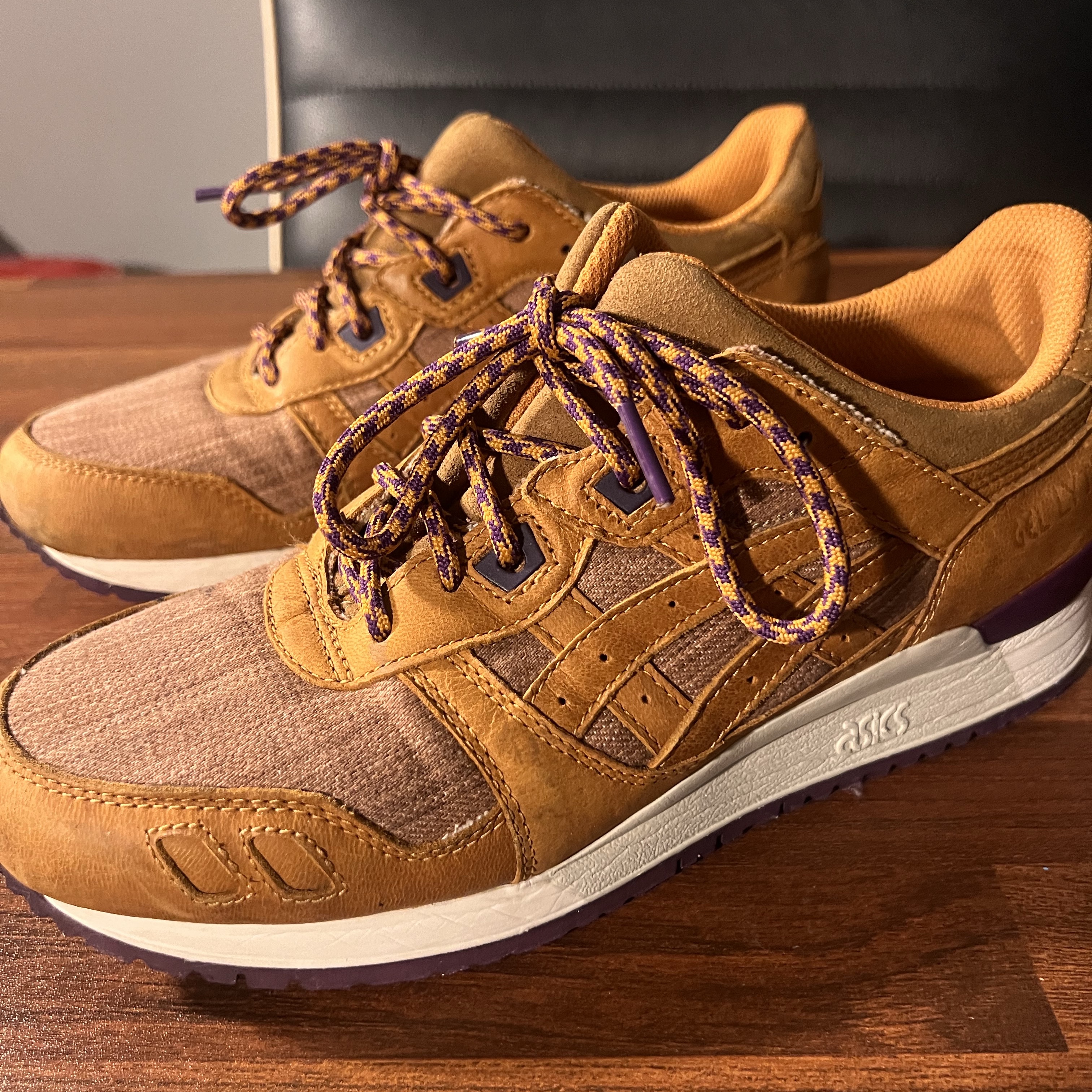 Asics Gel-Lyte III Kimono Tan 착용 스타일 - 1