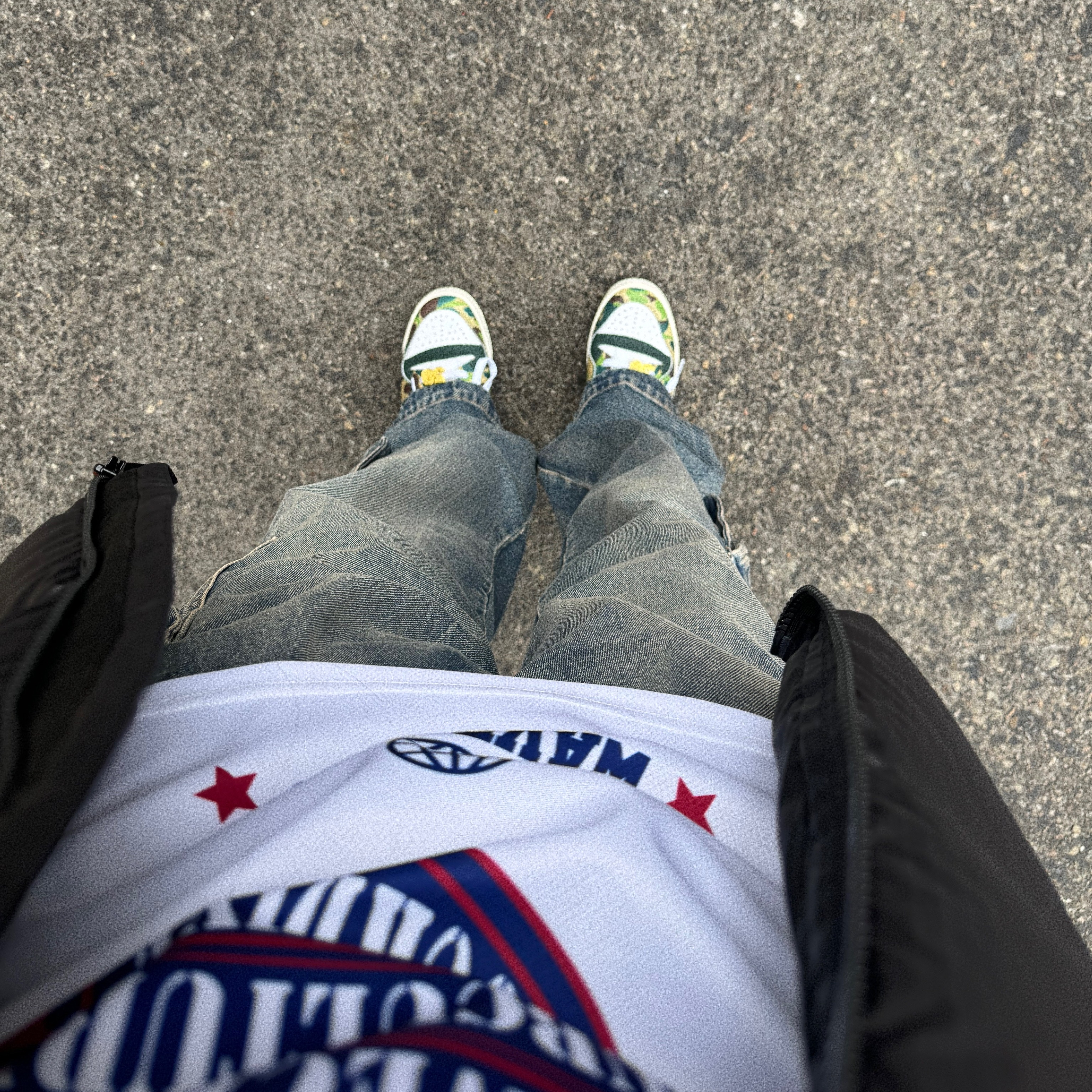 Adidas x BAPE Forum 84 Low Green Camo 착용 스타일 - 1