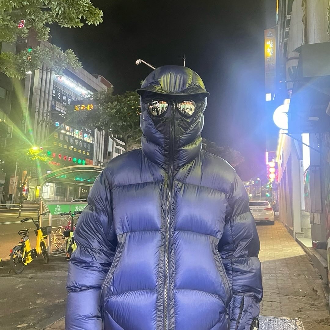Palace x C.P. Company DD Shell Ripstop Explorer Jacket Mazarine Blue - 23FW 착용 스타일 - 2