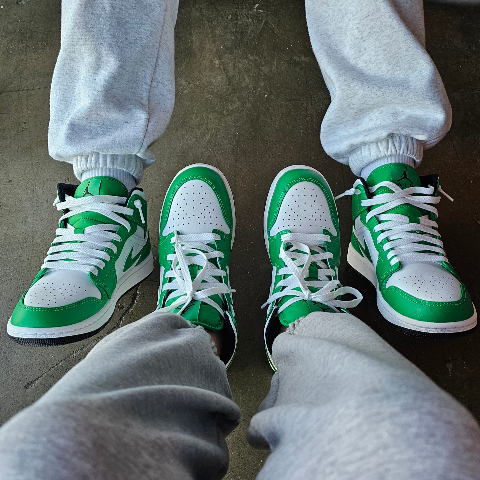 (GS) Jordan 1 Mid Lucky Green, Jordan 1 Mid Lucky Green 착용 스타일
