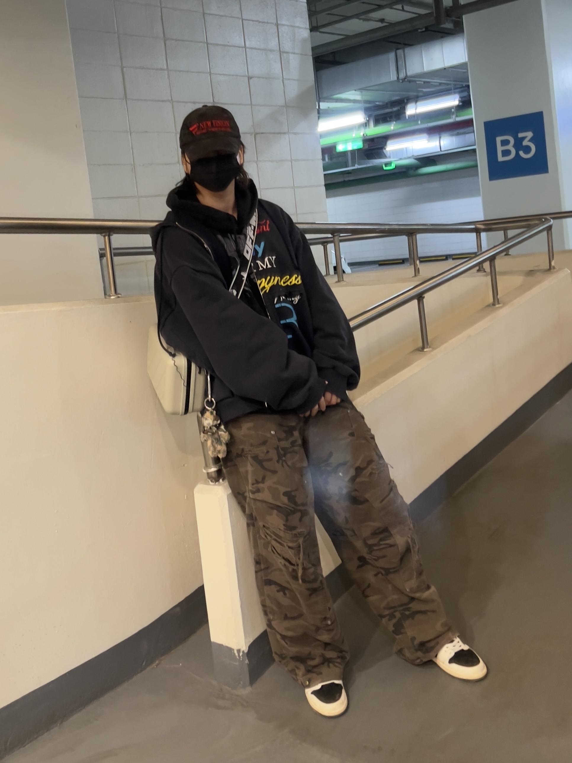 Etce New Vision Camo Cap Night Jungle, Project G/R Happiness Zip Hoodie Navy 착용 스타일 - 1