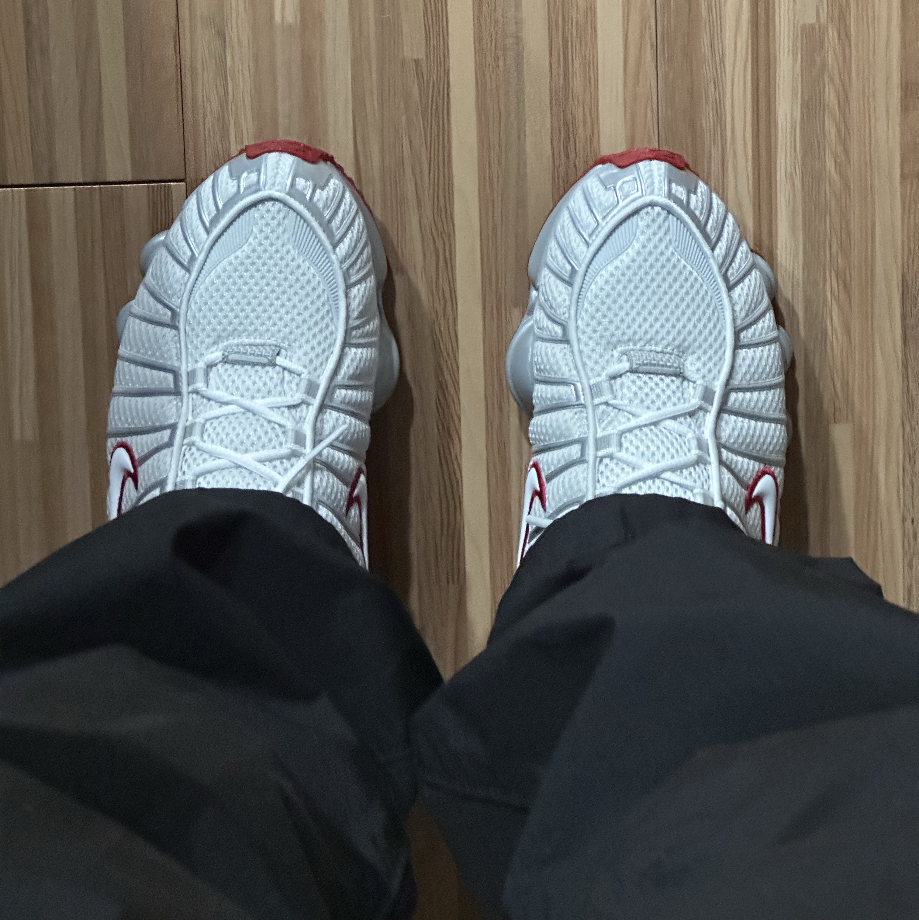 (W) Nike Shox TL Platinum Tint 착용 스타일