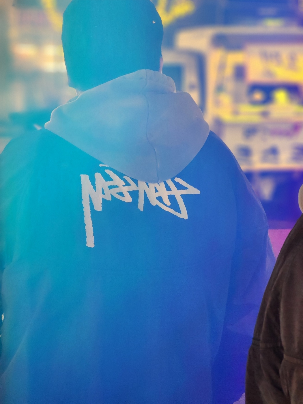 Nike x Stussy Windrunner Jacket Off Noir 착용 스타일