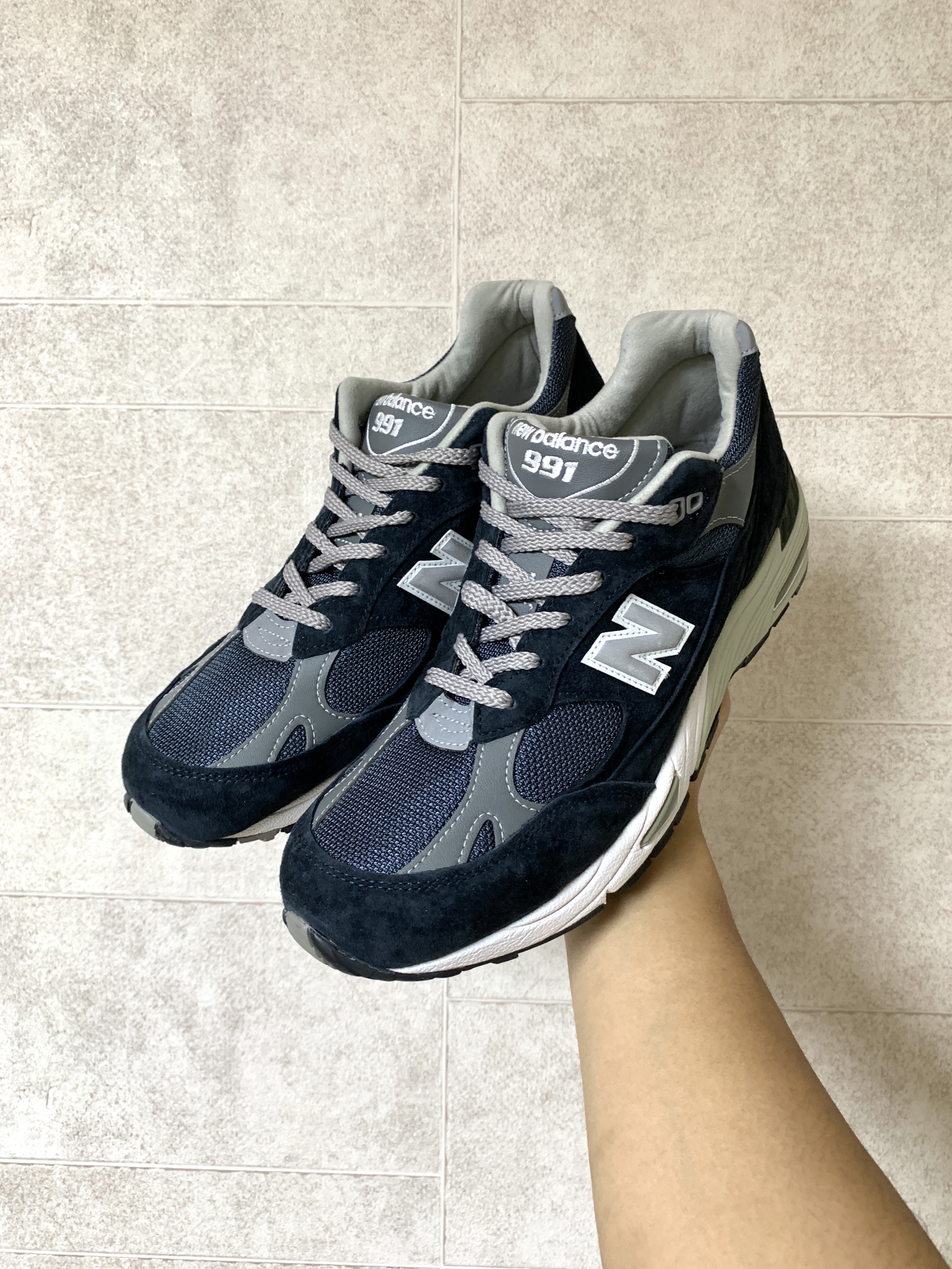 New Balance 991 Made in UK Navy 착용 스타일