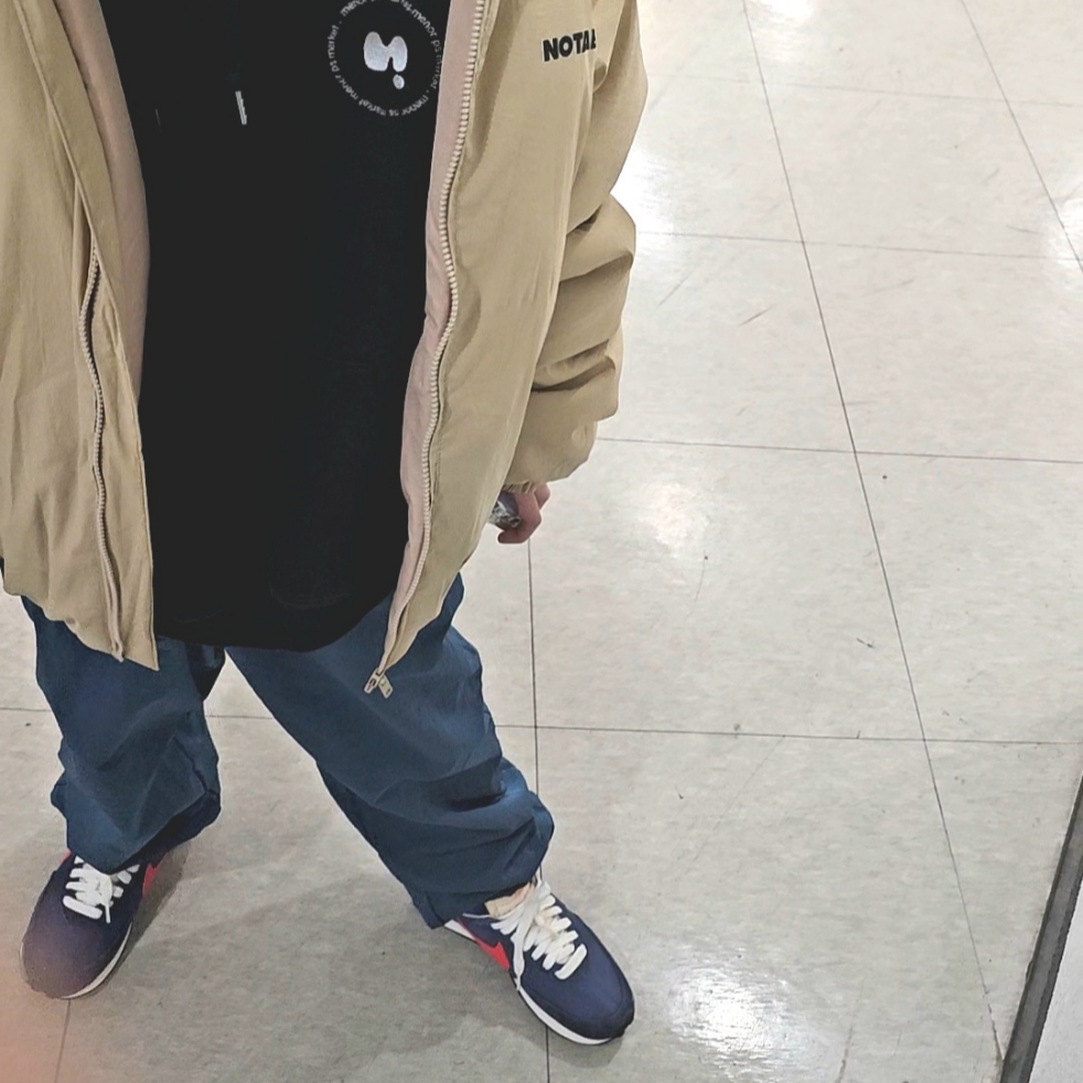 Nike Waffle Trainer 2 SP Midnight Navy 착용 스타일