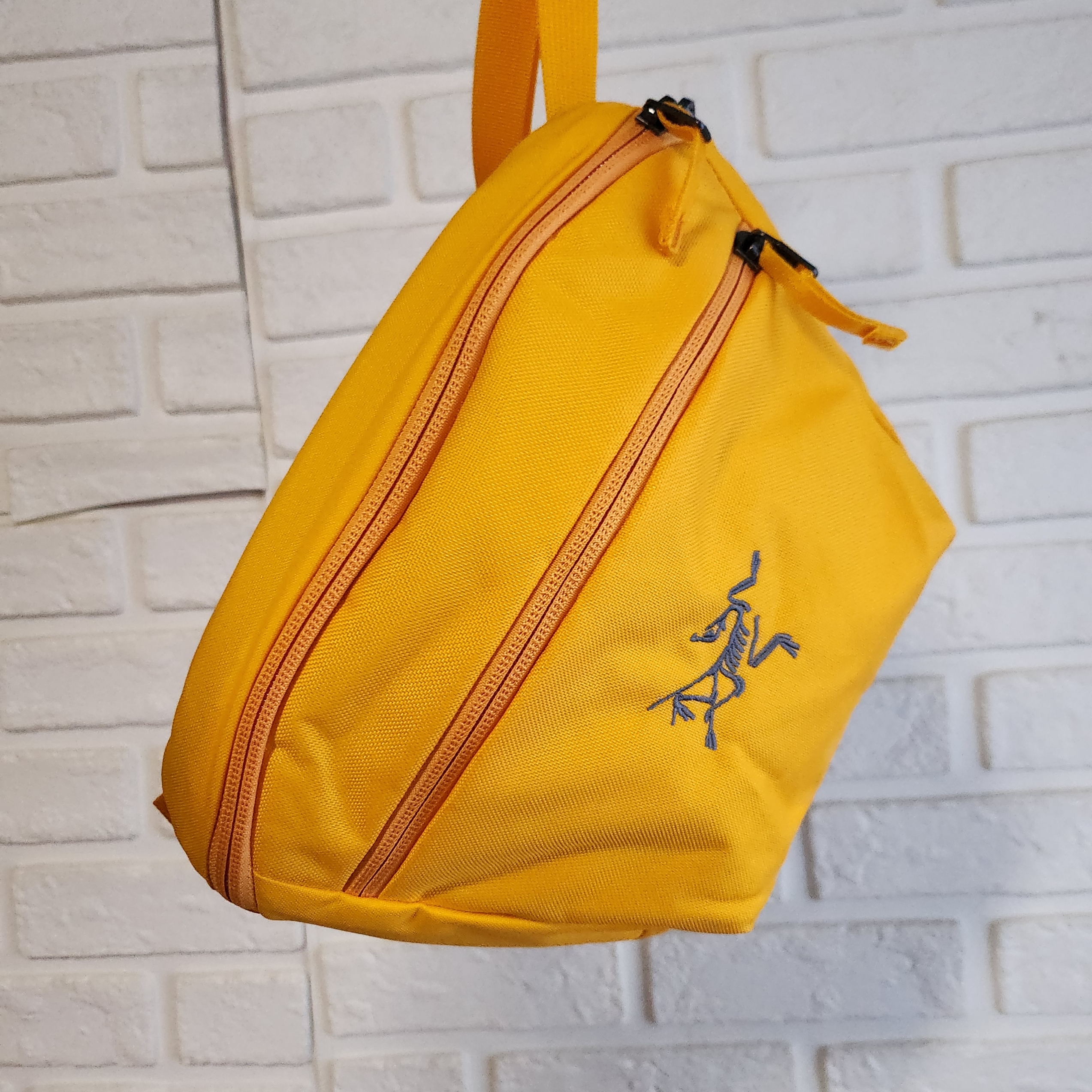 Arc'teryx Mantis 2 Waistpack Edziza 착용 스타일 - 1