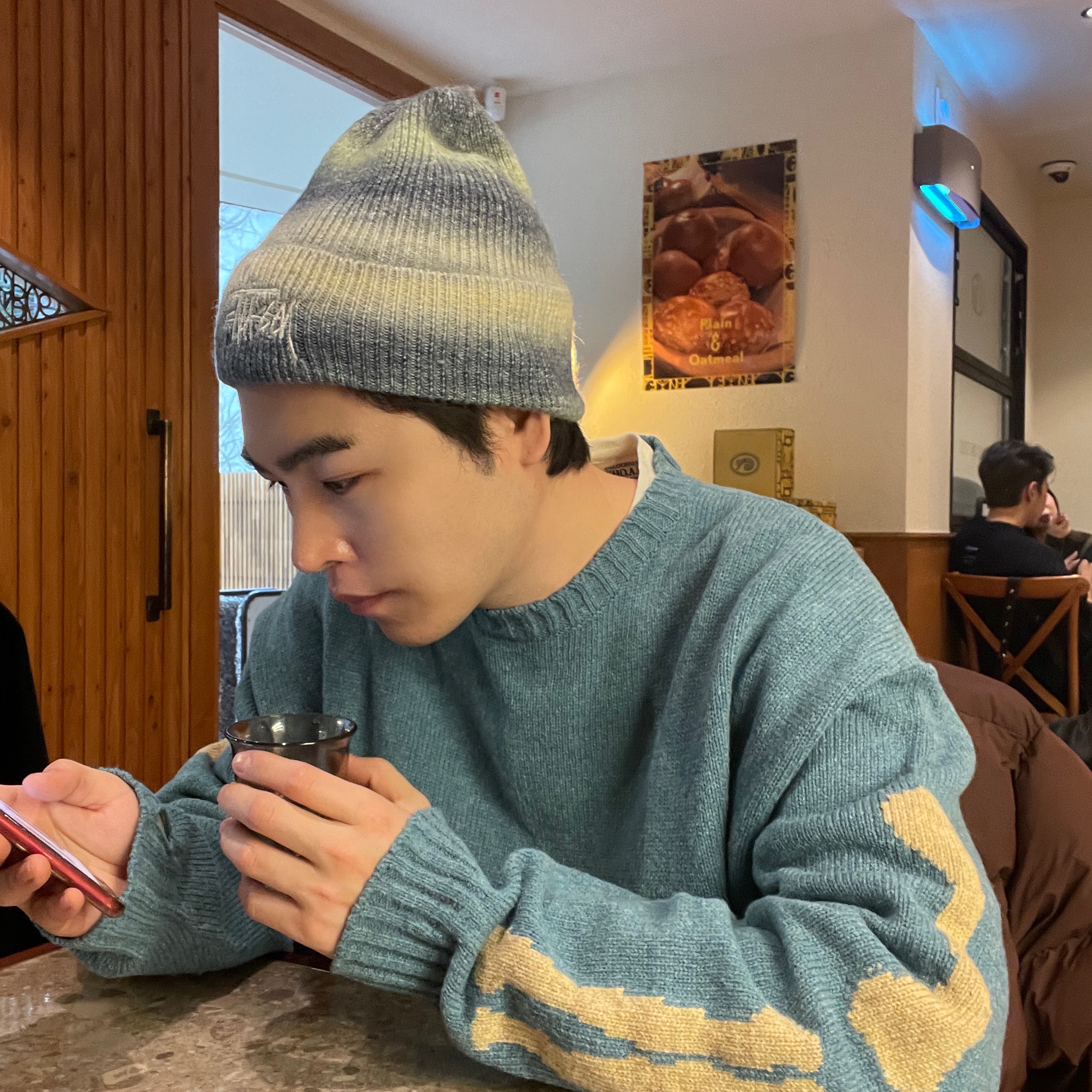 Stussy Cuff Beanie Spray Stripe Lime Multi, Kapital 5G Wool Bone Crewneck Sweater Saxophone 착용 스타일 - 1