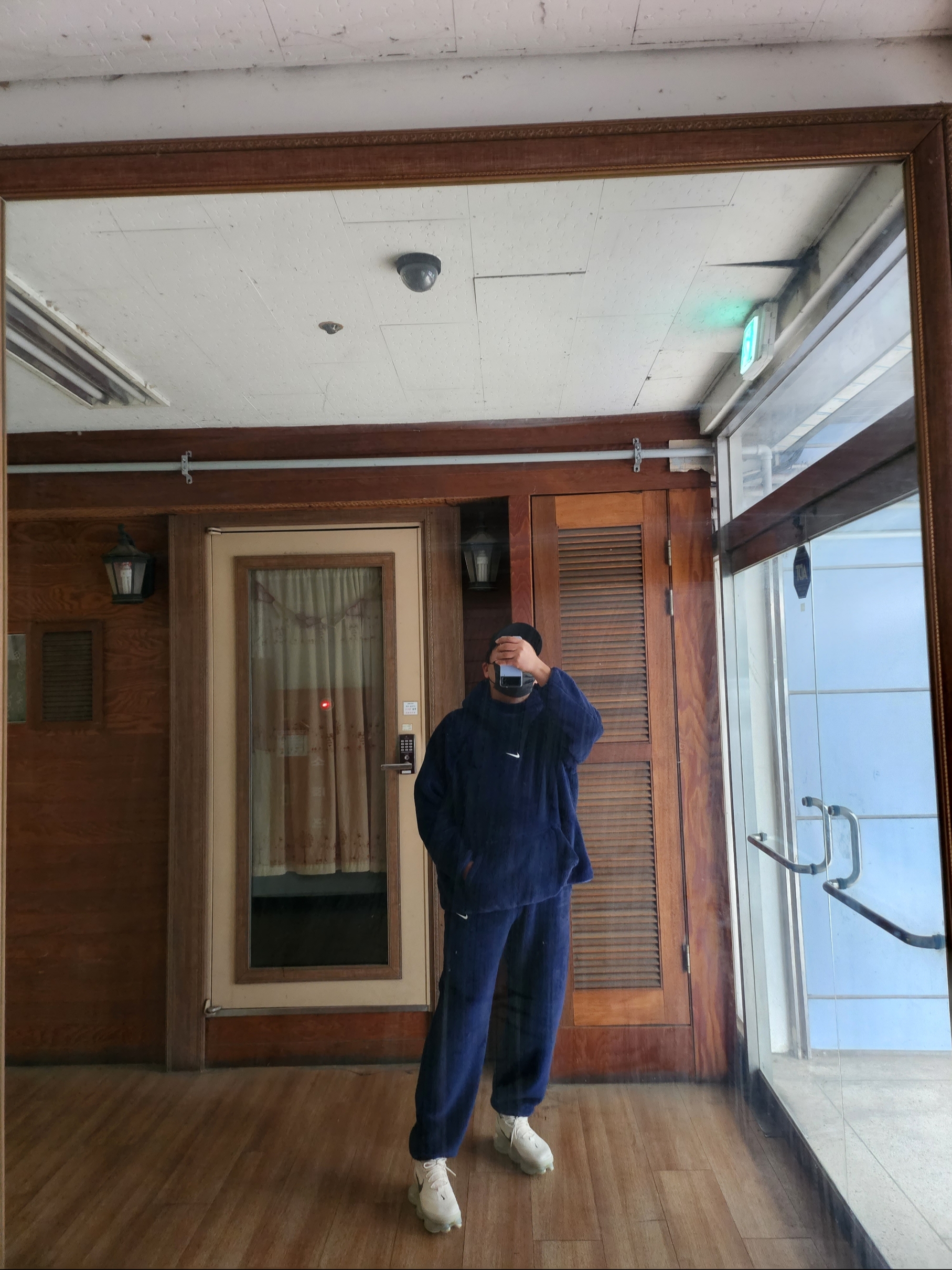 (W) Nike x Drake Nocta 8K Peaks Fleece Hoodie Midnight Navy (DV3645-410), (W) Nike x Drake Nocta 8K Peaks Fleece Pants Midnight Navy (DV3643-410) 착용 스타일