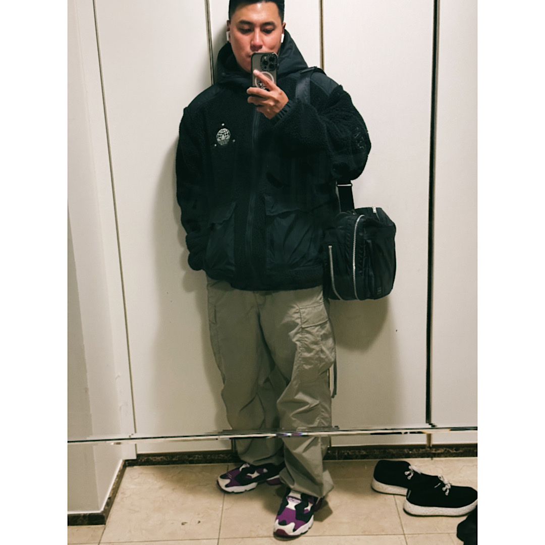 Reebok Instapump Fury 95 Aubergine Core Black, Porter Tanker Shoulder Bag Black 착용 스타일