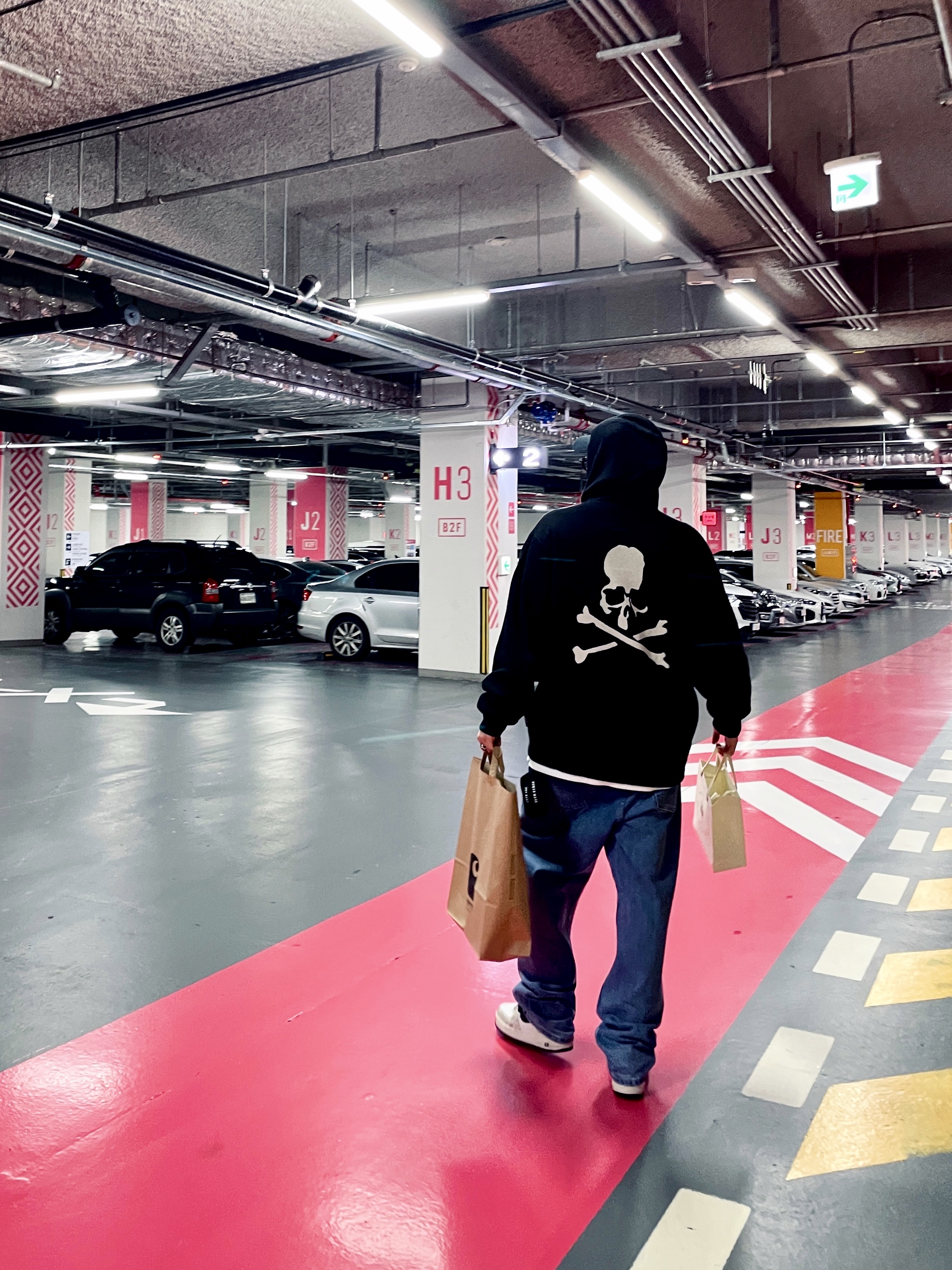 Vans Vault x Mastermind World Zip Hoodie Black, Nike Air Force 1 Low Retro Cocoa Snake 2018 착용 스타일 - 2
