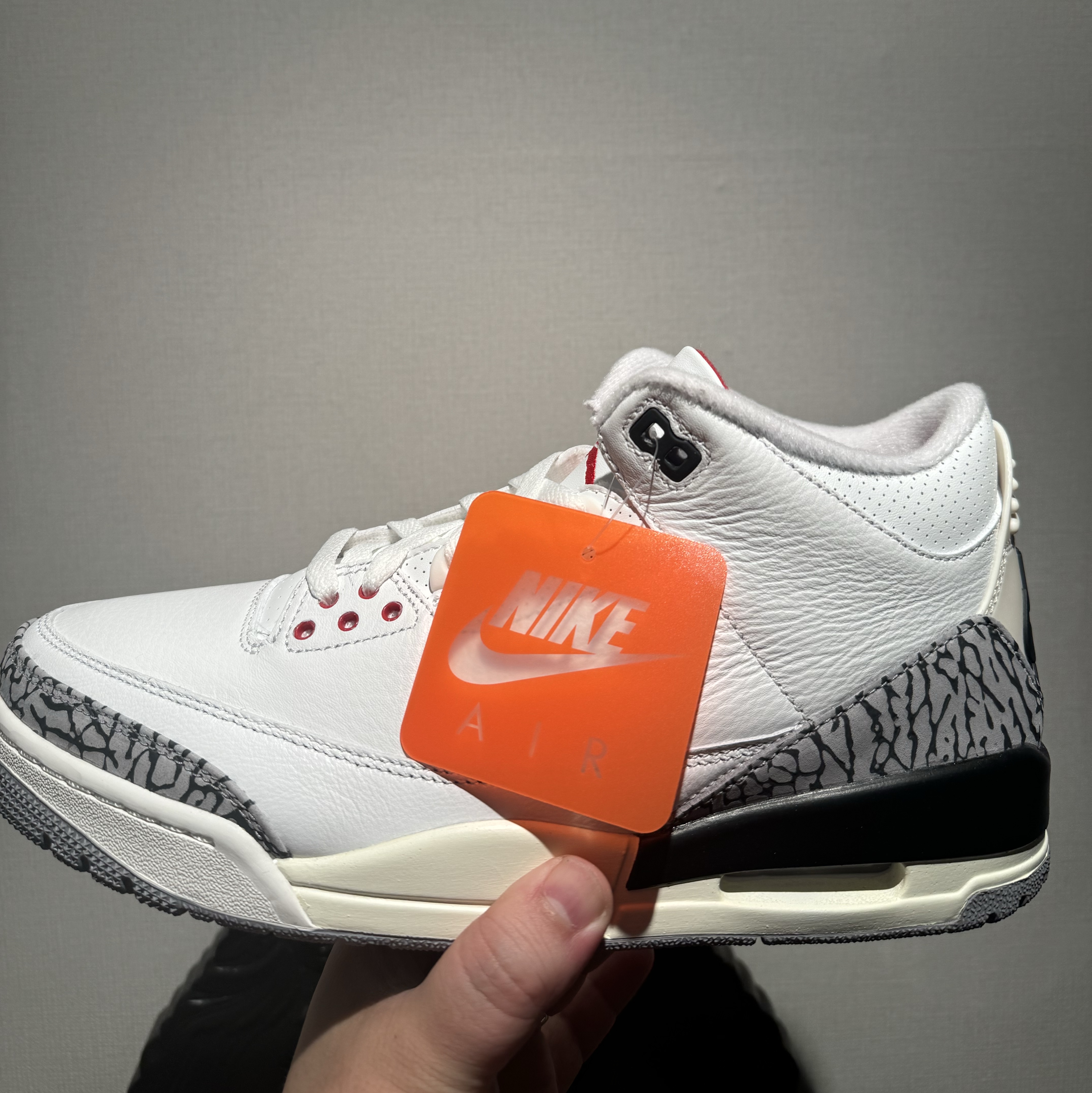 Jordan 3 Retro White Cement Reimagined 착용 스타일