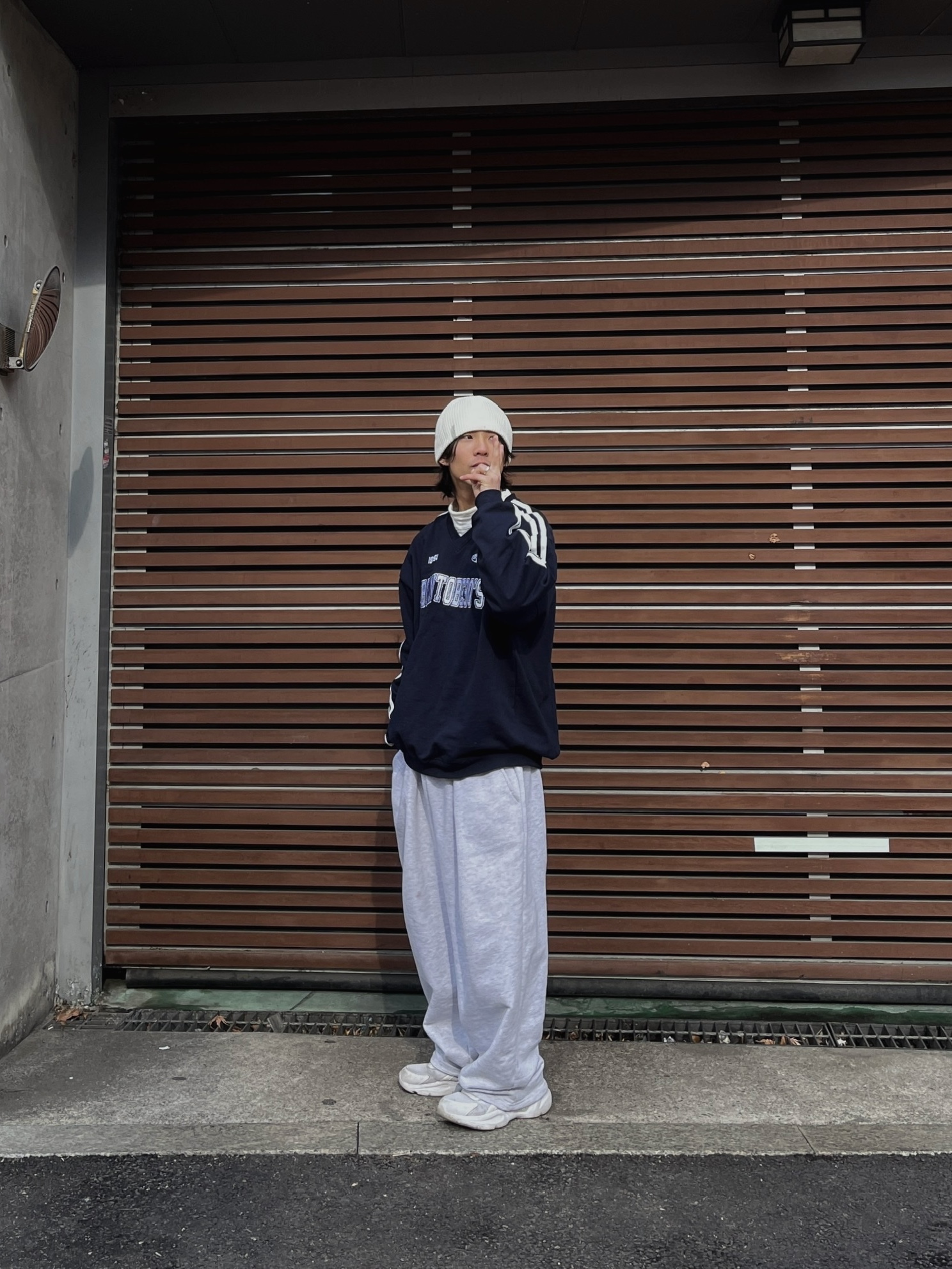 Reebok Premier Road Modern White Pure Grey 착용 스타일 - 1
