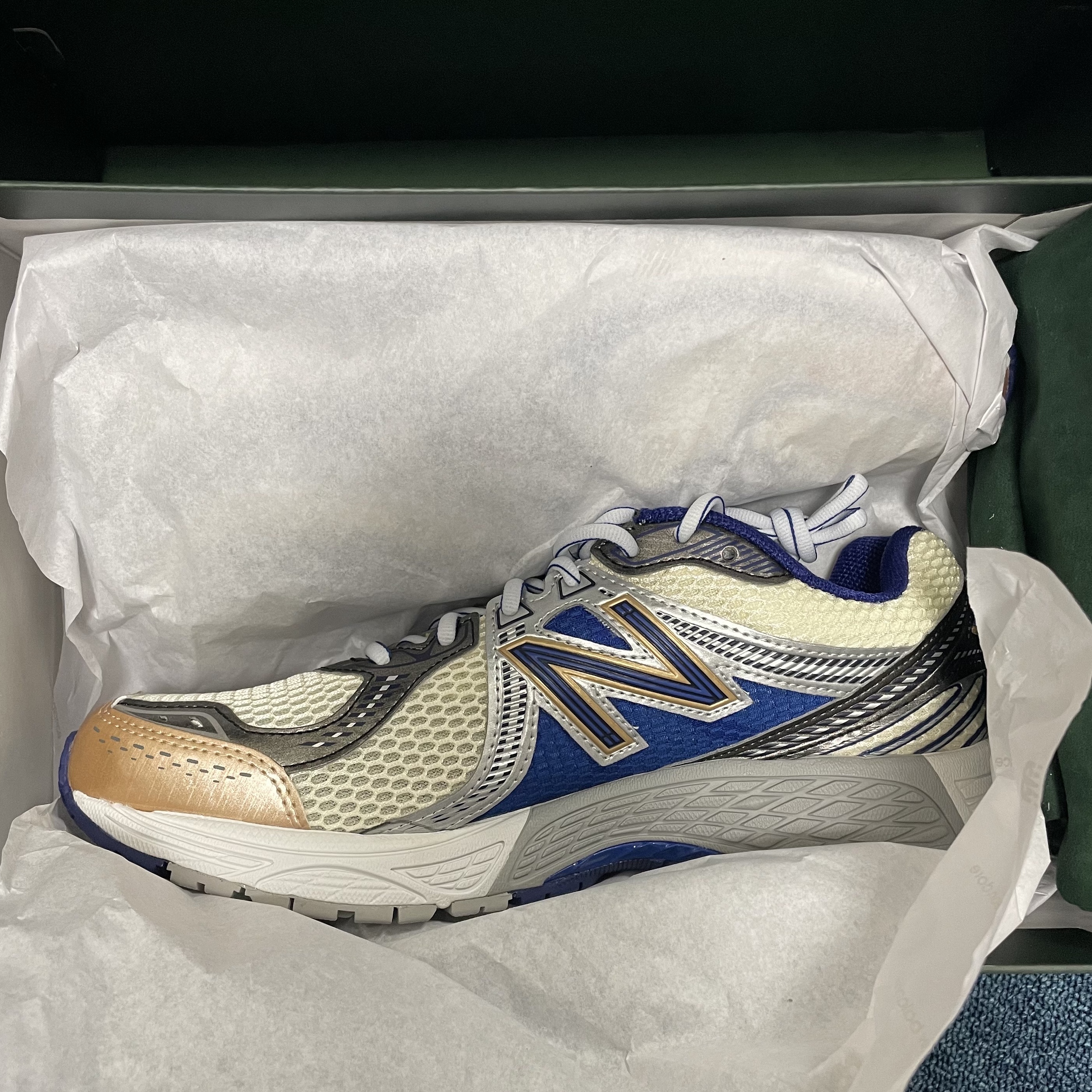 New Balance x Aime Leon Dore 860v2 Blue 착용 스타일