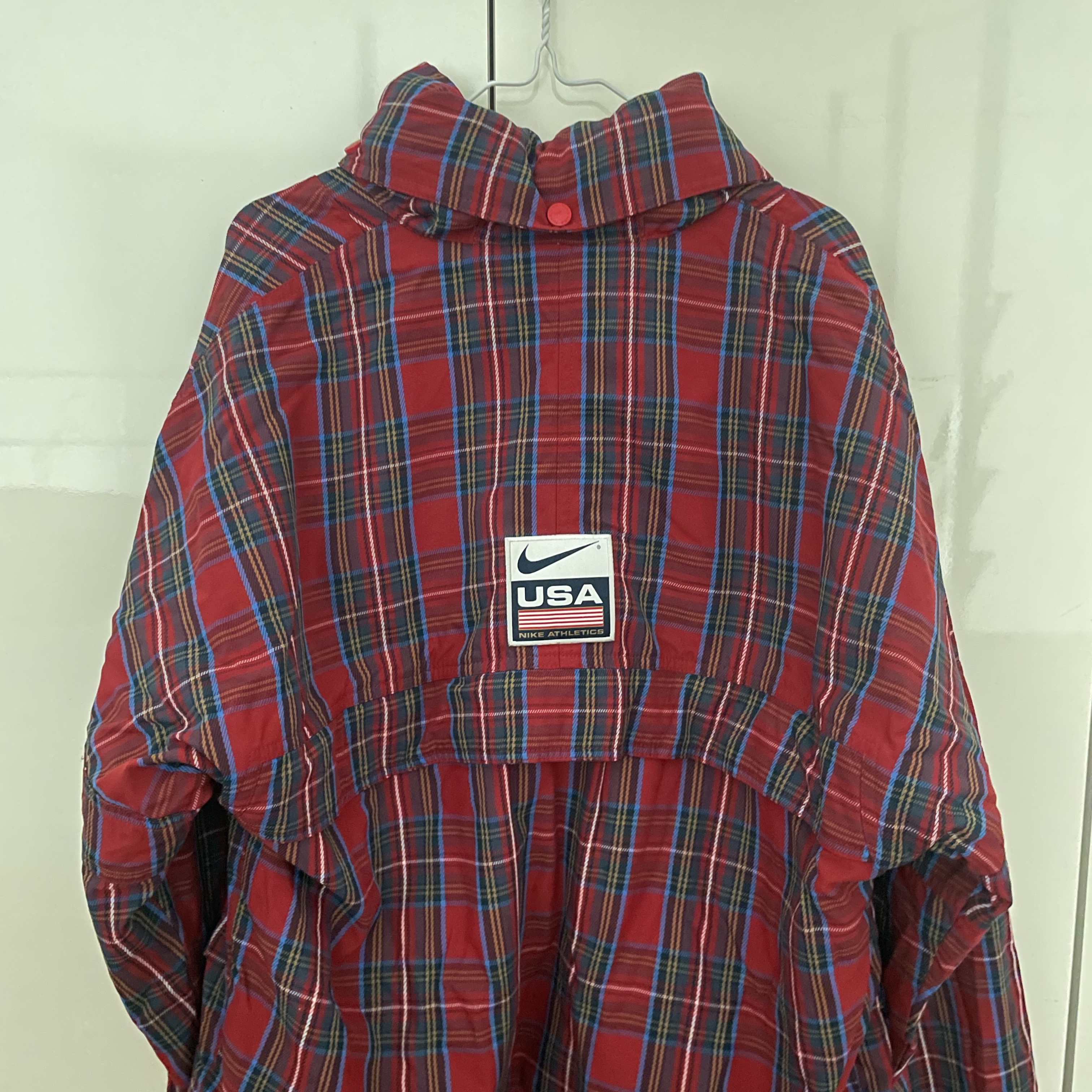 Nike Plaid Swoosh Stripe Jacket 착용 스타일 - 3