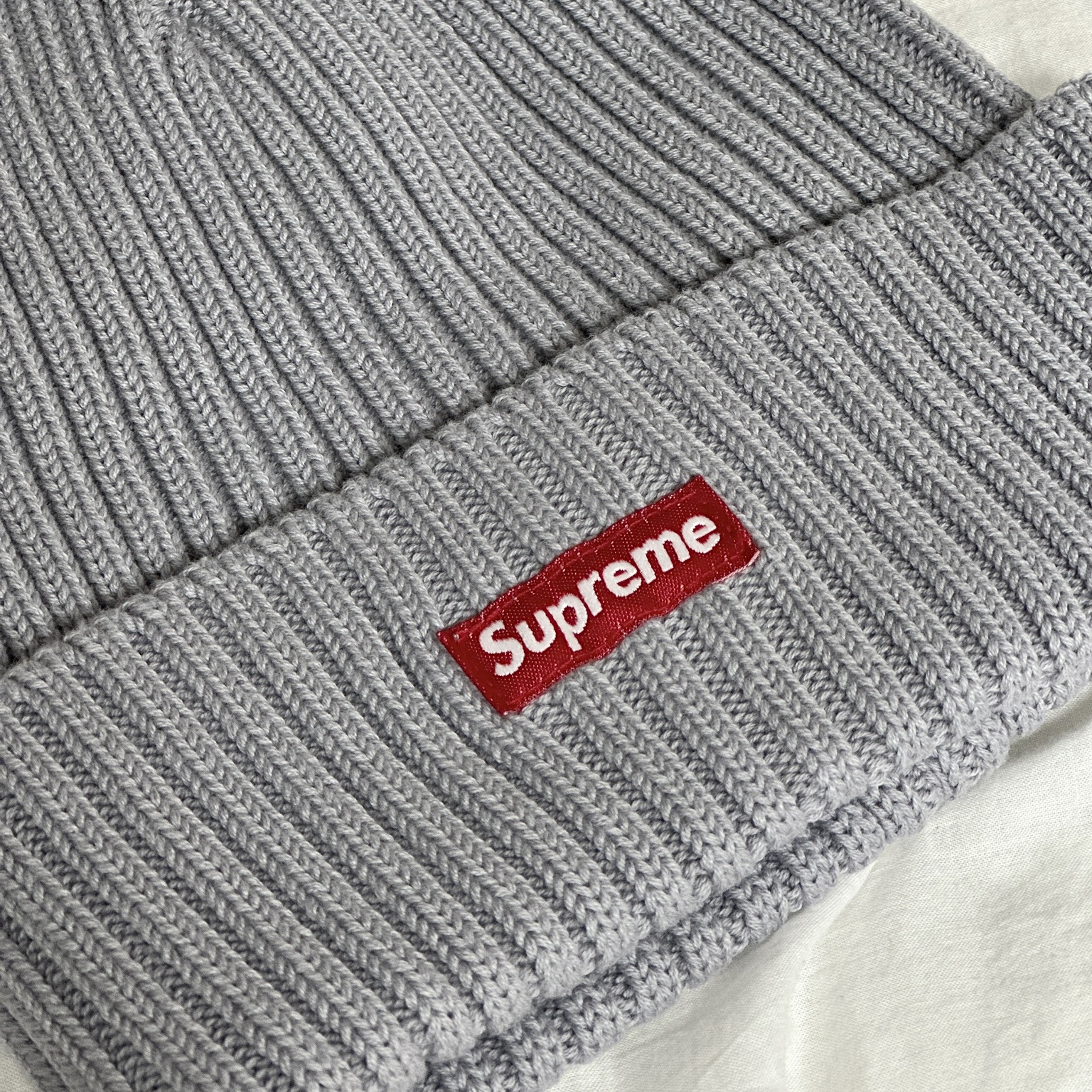 Supreme Overdyed Beanie Grey - 23SS 착용 스타일 - 2