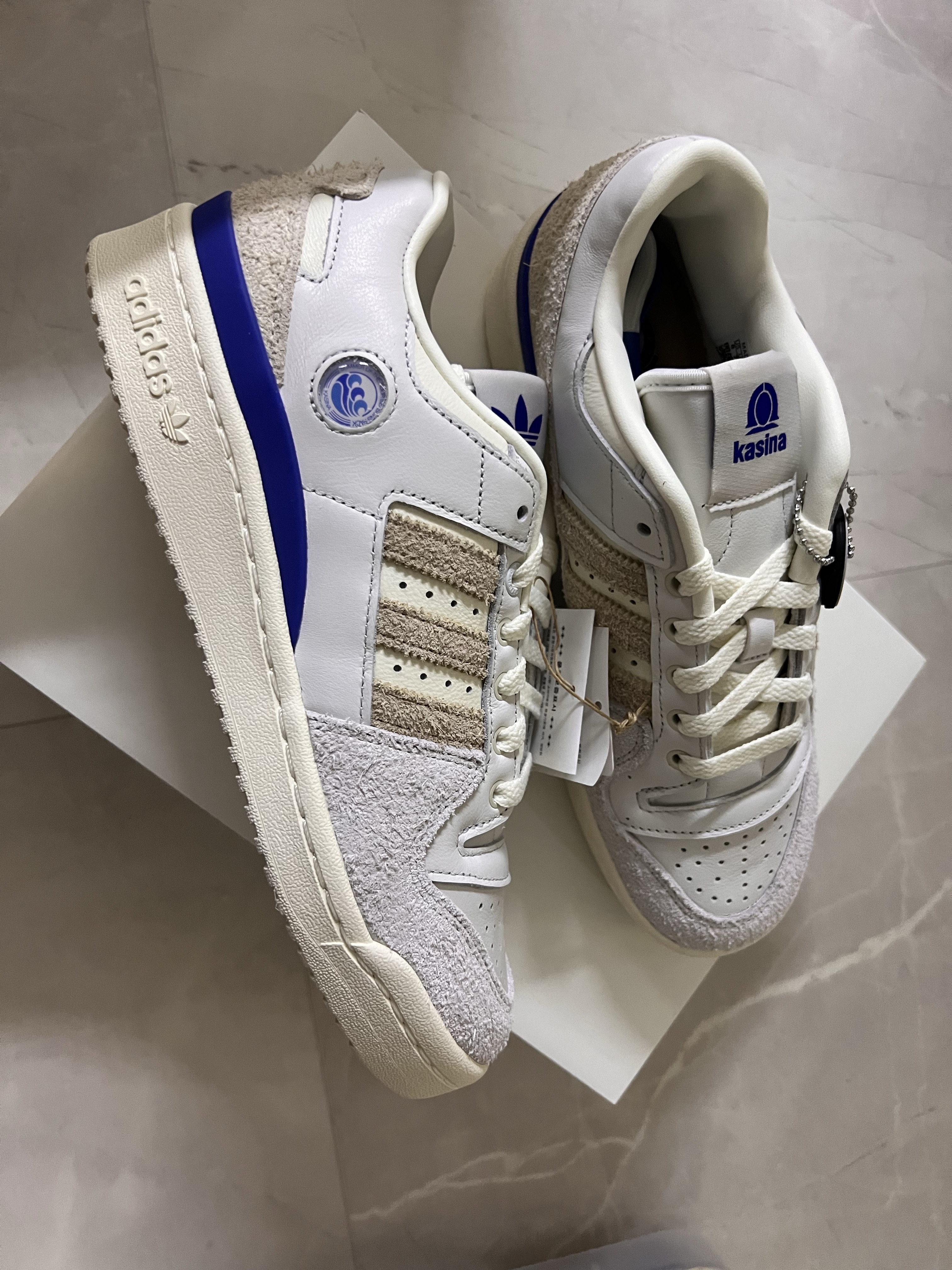 Adidas x Kasina Forum 84 Low Consortium Cup Off White 착용 스타일
