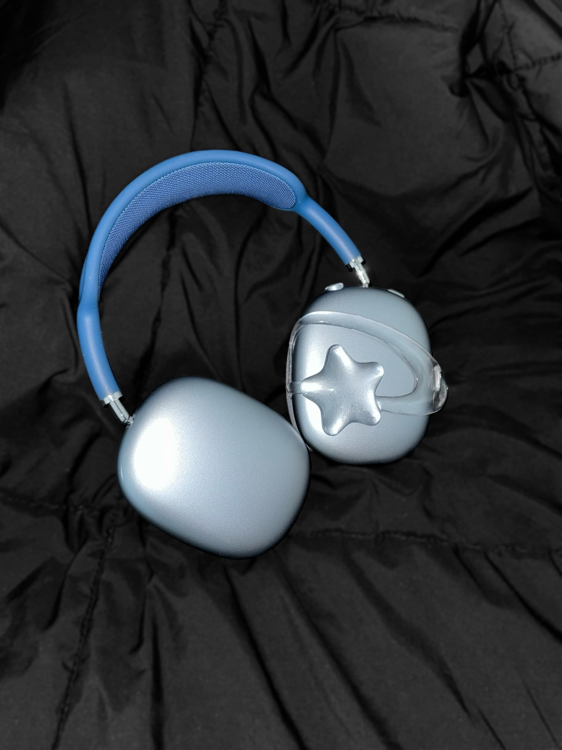 Test Artifact Era Max 003 Clear, Apple AirPods Max Lightning Silver (Korean Ver.) 착용 스타일 - 3