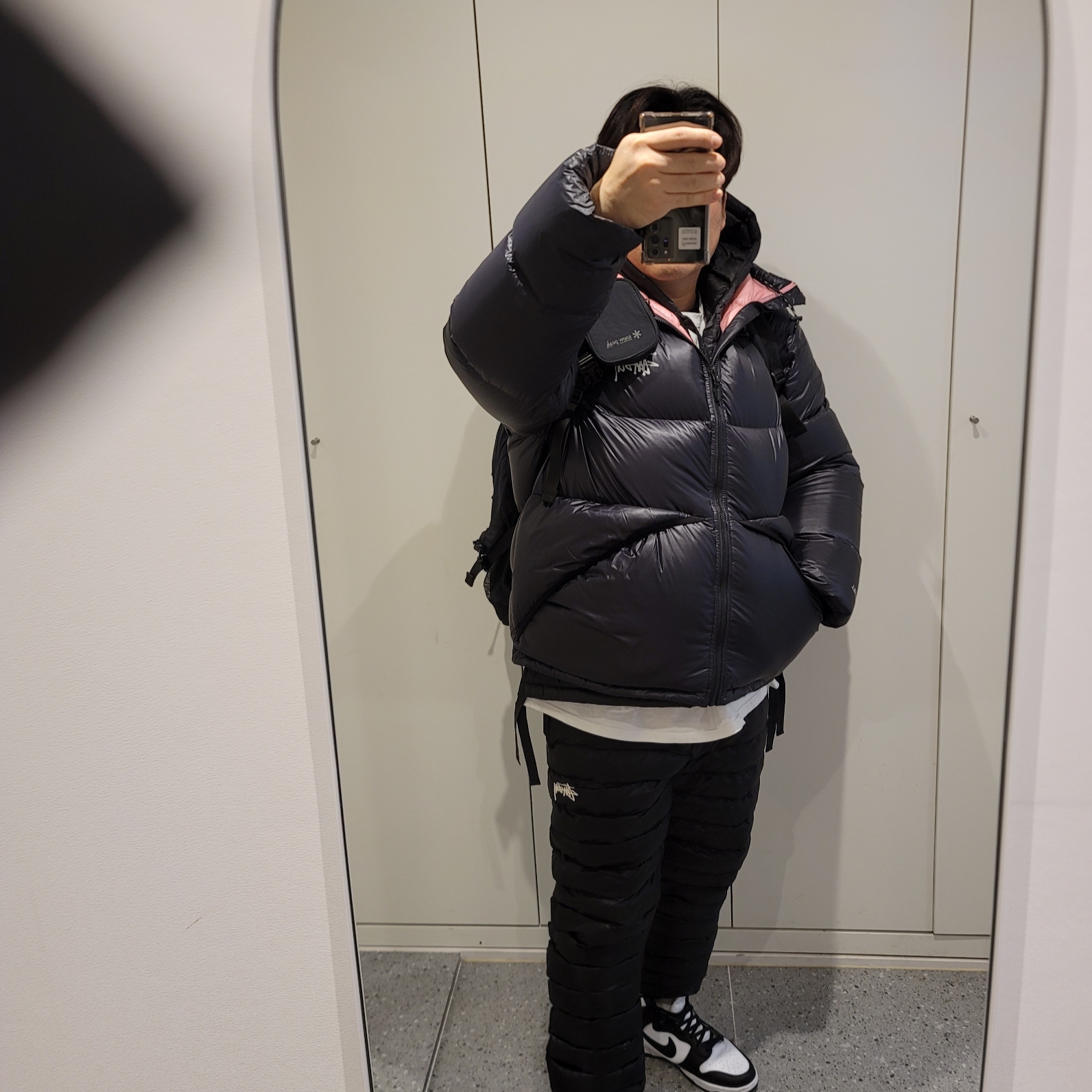 Nike x Stussy Insultd Jacket Black - US/EU, Nike x Stussy Insultd Pants Black - US/EU 착용 스타일 - 1