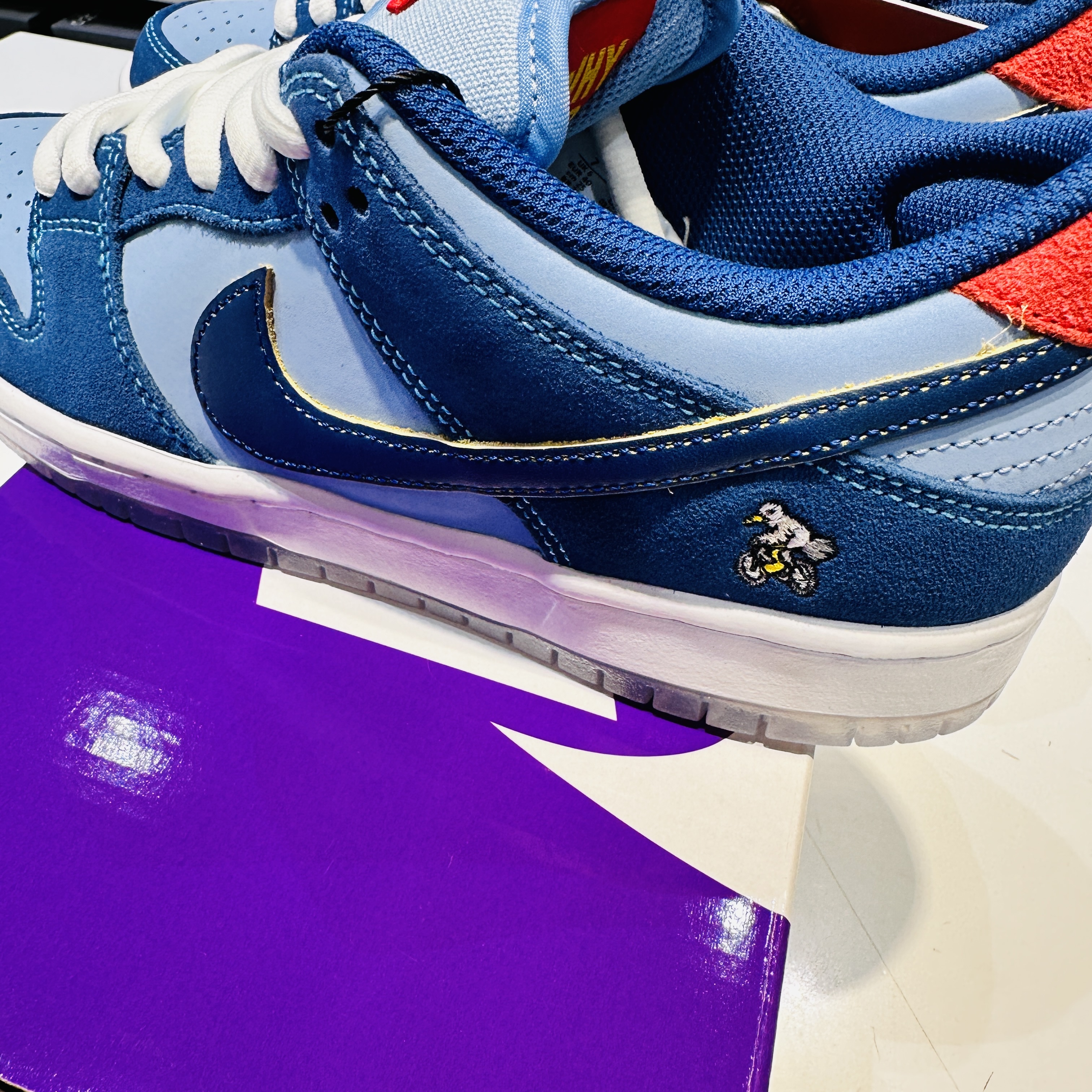 Nike x Why So Sad? SB Dunk Low Pro Coastal Blue 착용 스타일 - 4