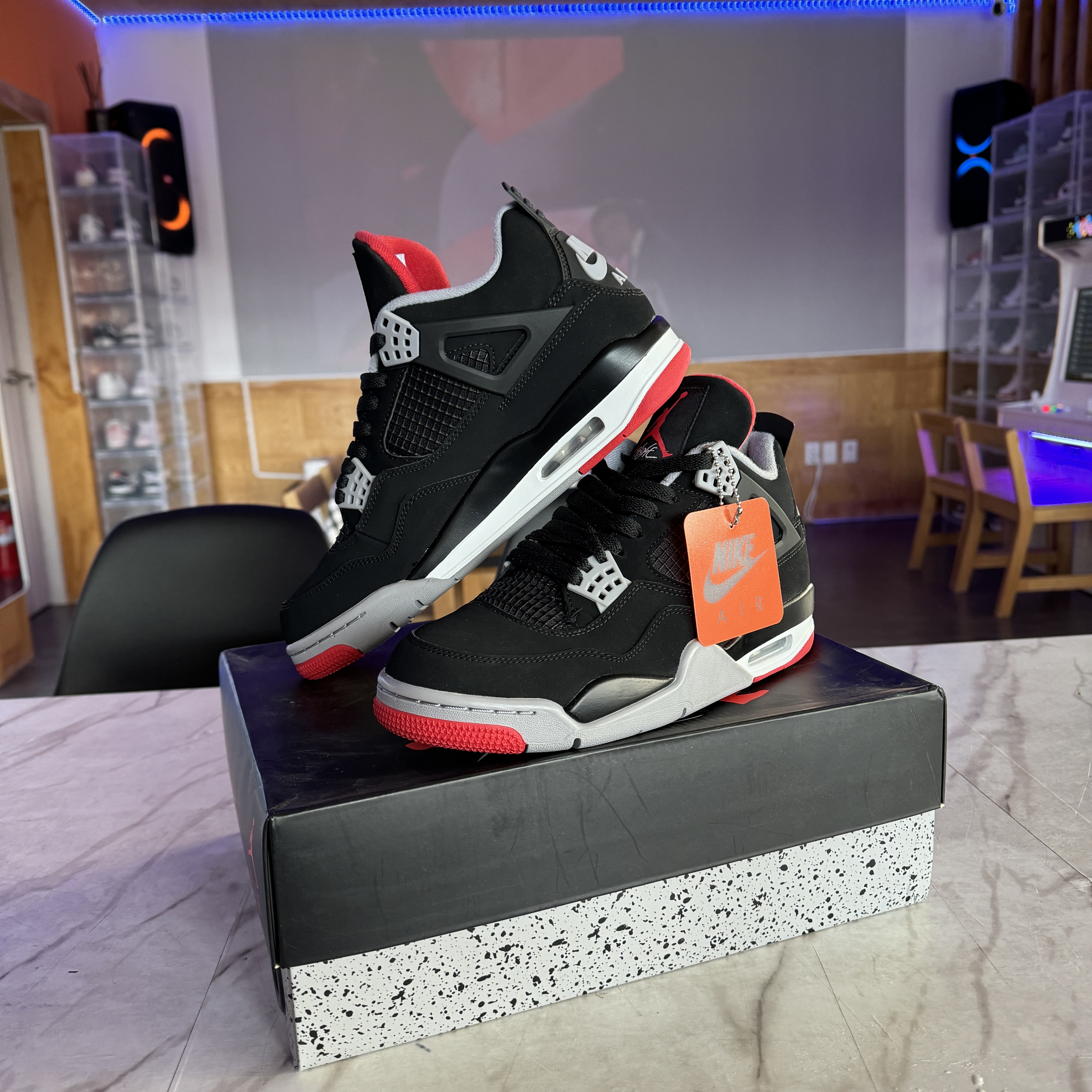 Jordan 4 Retro Bred 2019 착용 스타일 - 2