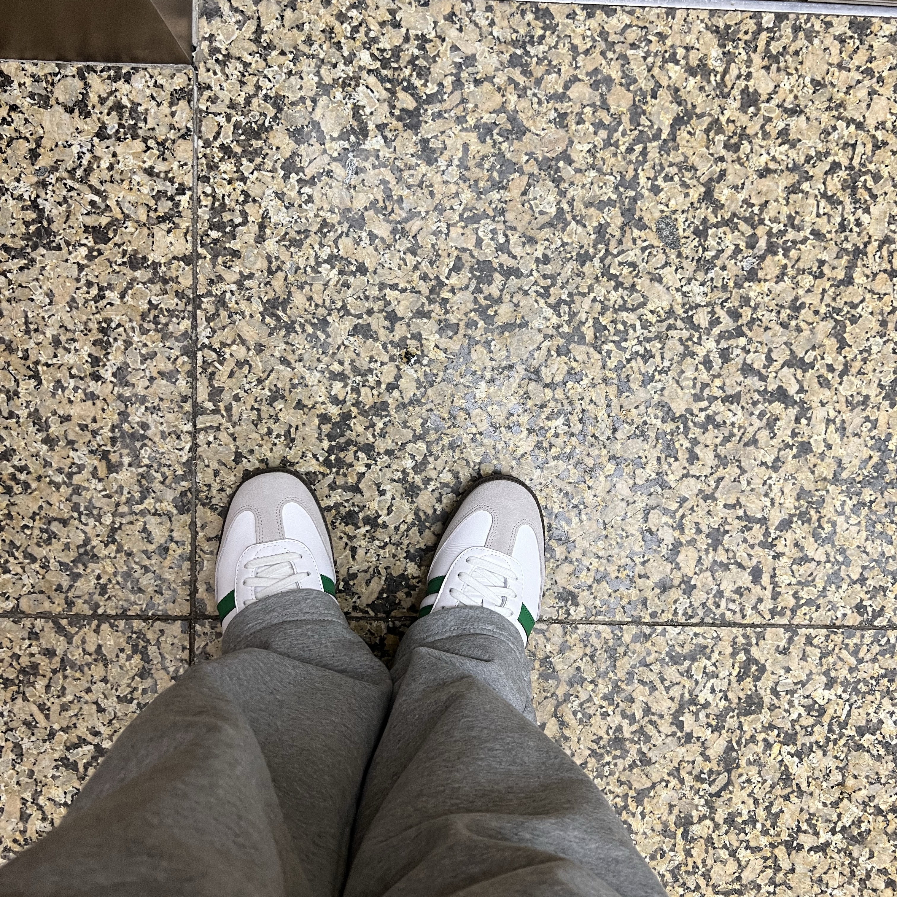 Adidas Samba OG White Green 착용 스타일