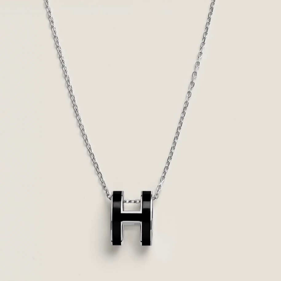 (W) Hermes Pop H Pendant Palladium & Noir 착용 스타일